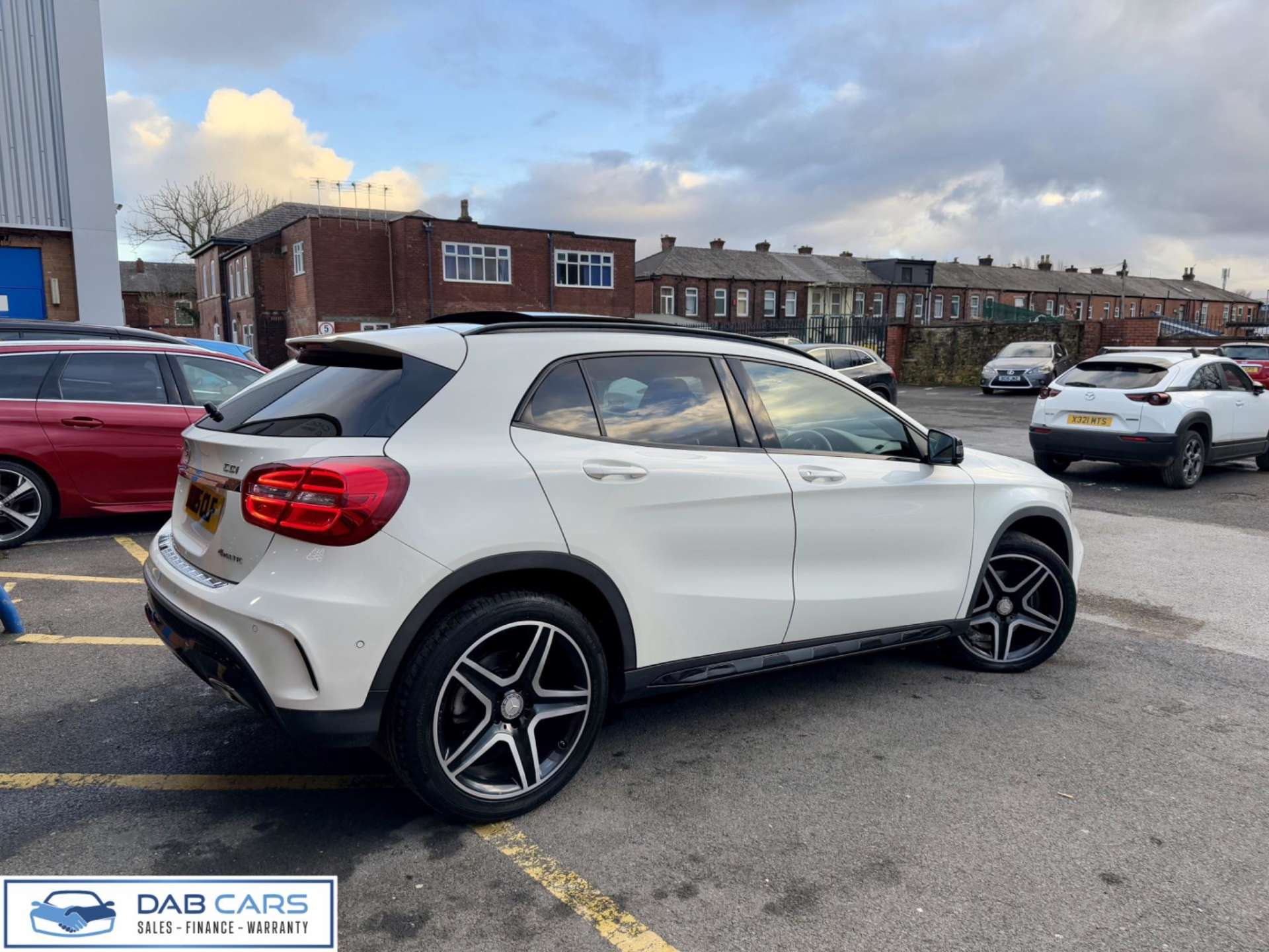 Mercedes-Benz GLA 2.1 GLA220d AMG Line (Premium Plus) 7G-DCT 4MATIC Euro 6 (s/s) 5dr #54