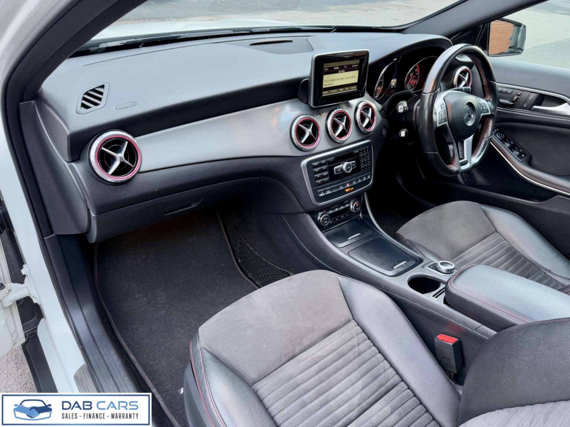 Mercedes-Benz GLA 2.1 GLA220d AMG Line (Premium Plus) 7G-DCT 4MATIC Euro 6 (s/s) 5dr #56