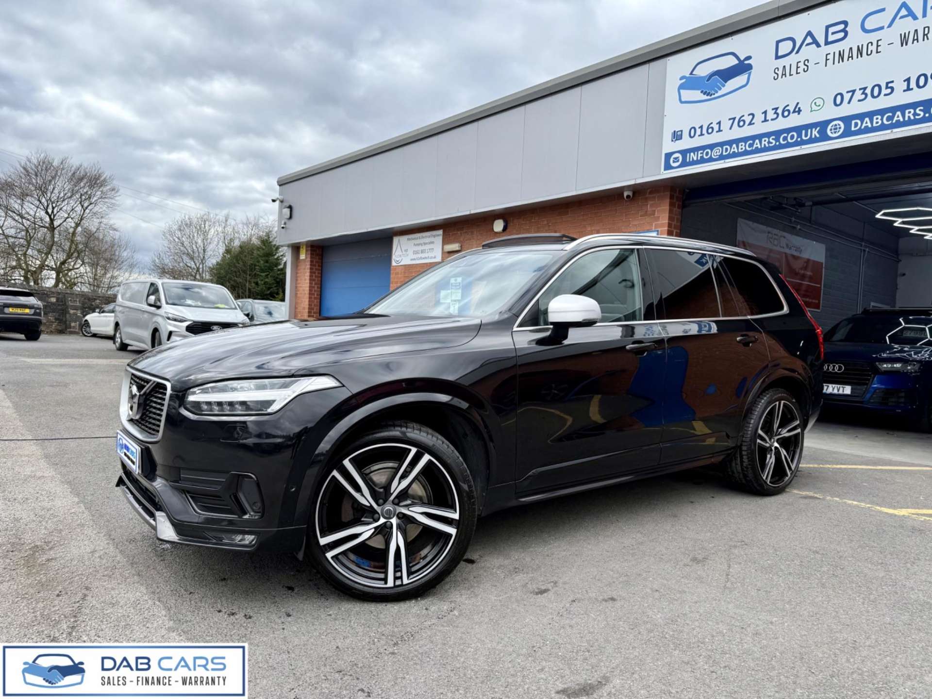 Volvo XC90 2.0 D5 R-Design Geartronic 4WD Euro 6 (s/s) 5dr #44