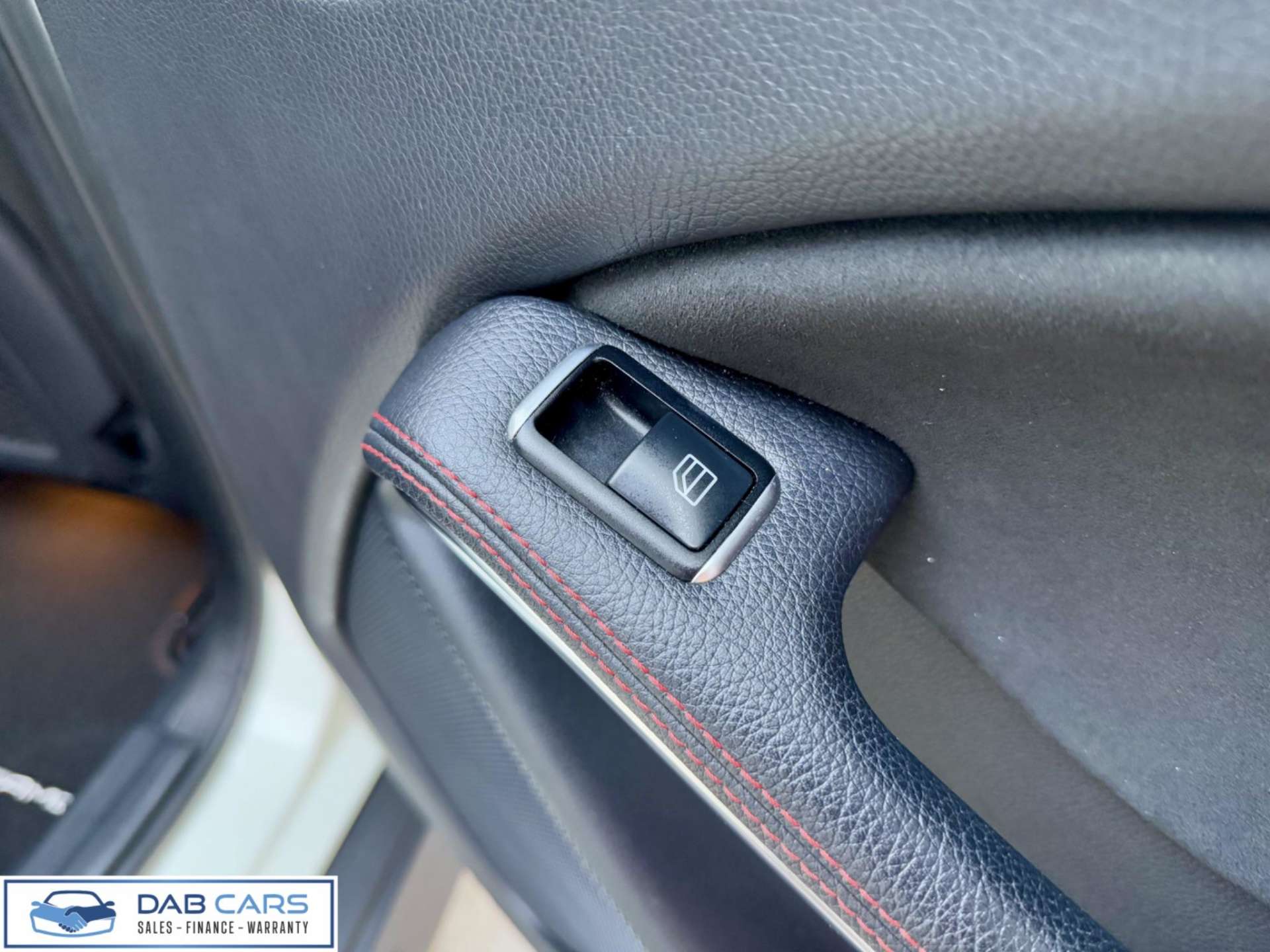 Mercedes-Benz GLA 2.1 GLA220d AMG Line (Premium Plus) 7G-DCT 4MATIC Euro 6 (s/s) 5dr #67