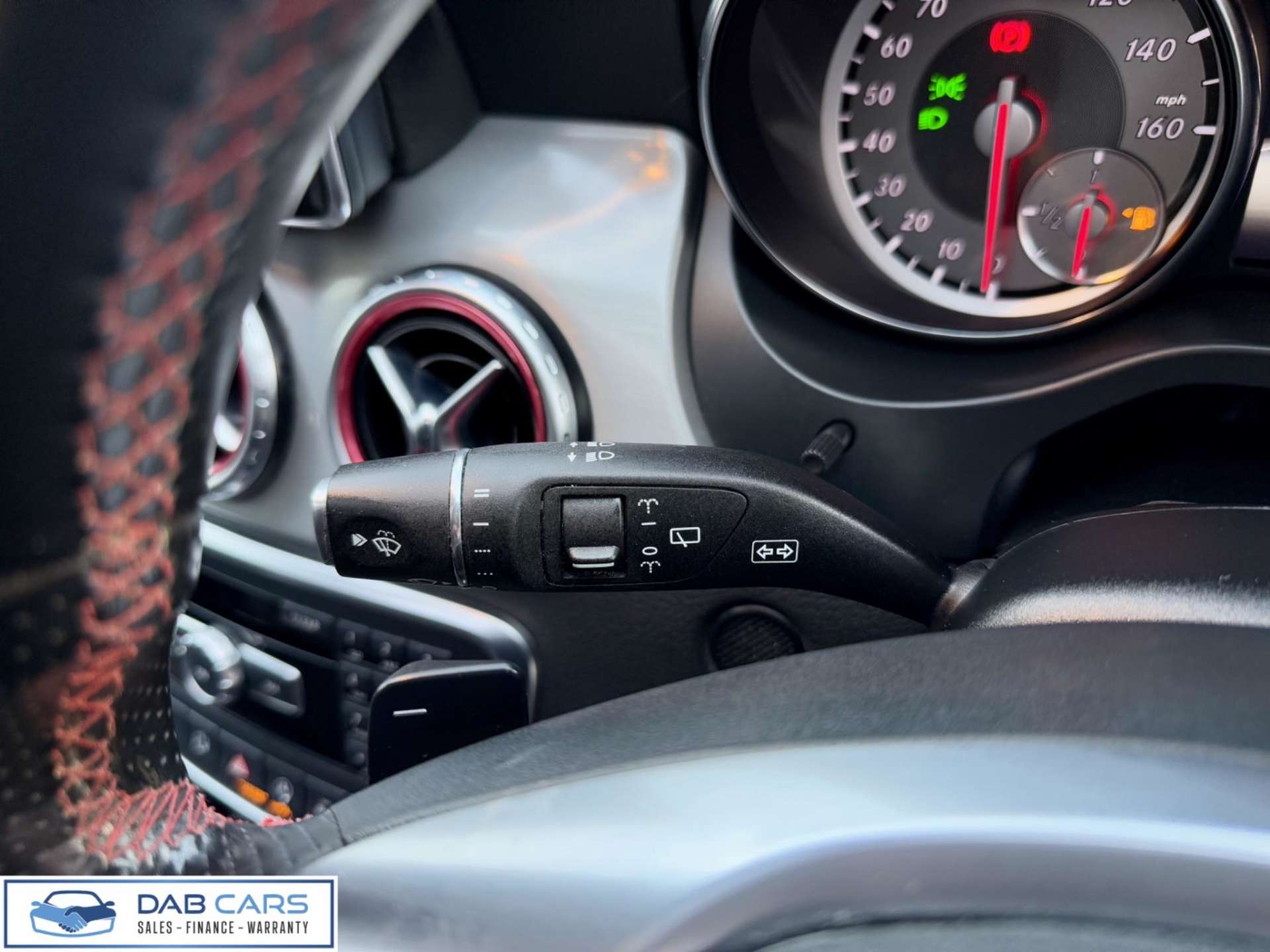 Mercedes-Benz GLA 2.1 GLA220d AMG Line (Premium Plus) 7G-DCT 4MATIC Euro 6 (s/s) 5dr #73