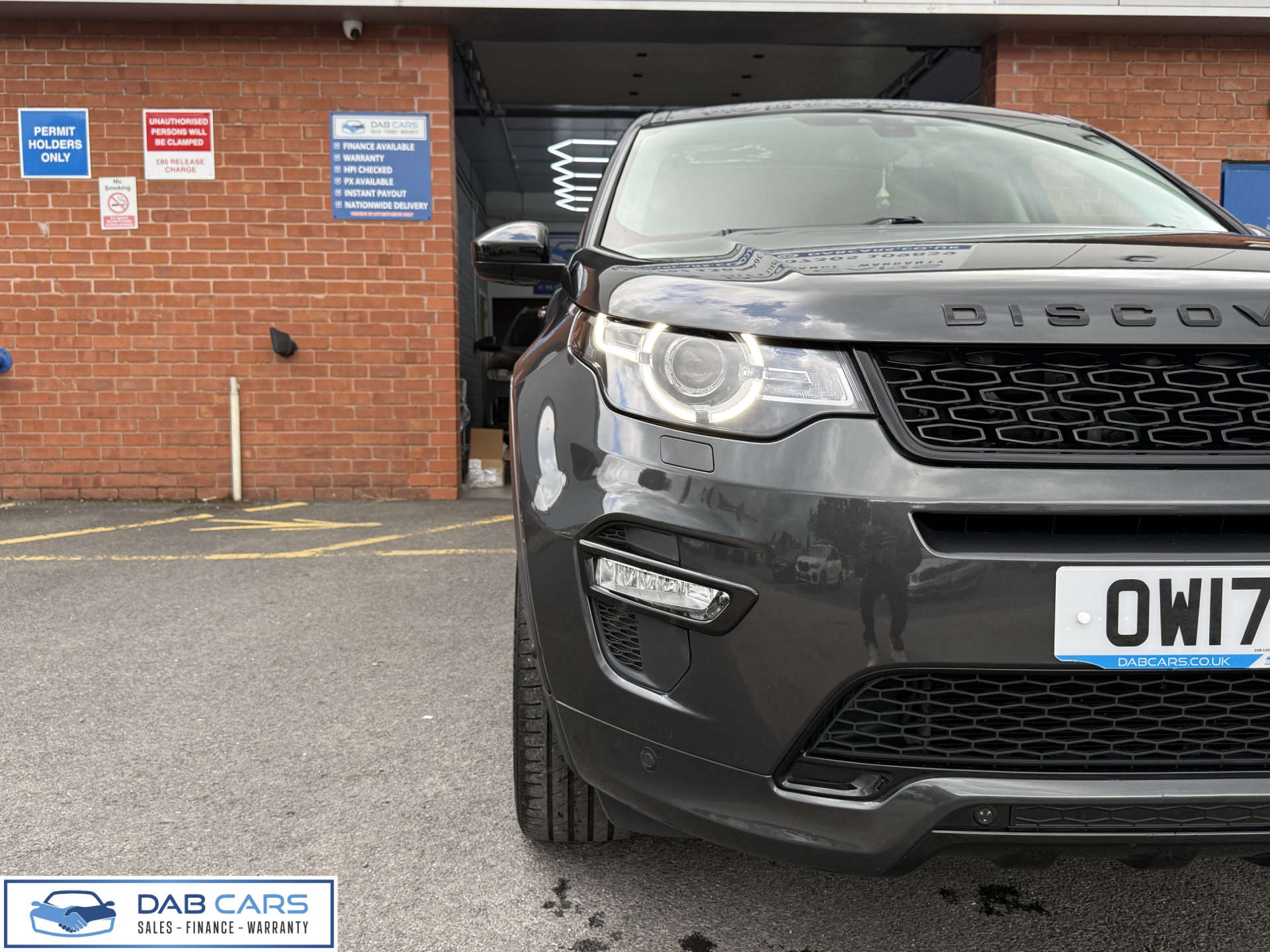 Land Rover Discovery Sport 2.0 Discovery Sport HSE Dynamic Luxury TD4 Auto 4WD 5dr #56