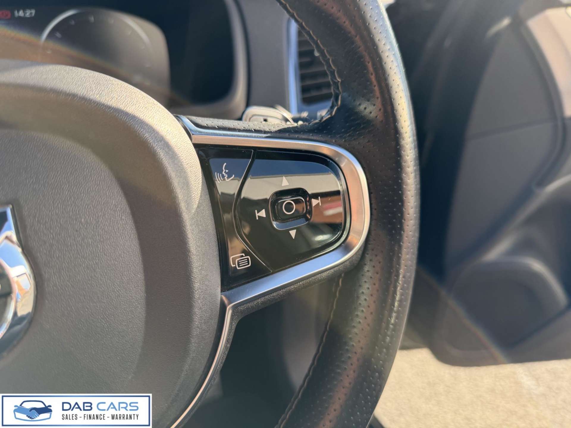 Volvo XC90 2.0 D5 R-Design Geartronic 4WD Euro 6 (s/s) 5dr #72