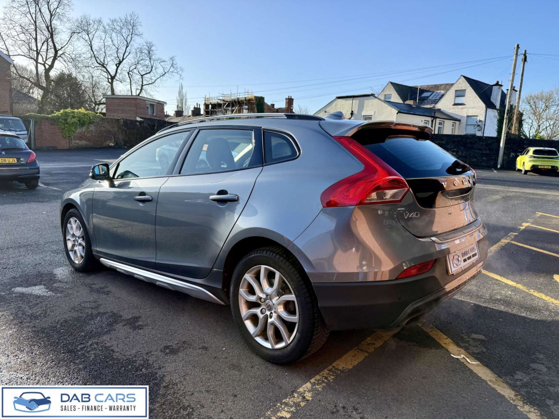 Volvo V40 Cross Country 2.0 T5 Pro Auto AWD Euro 6 (s/s) 5dr #31
