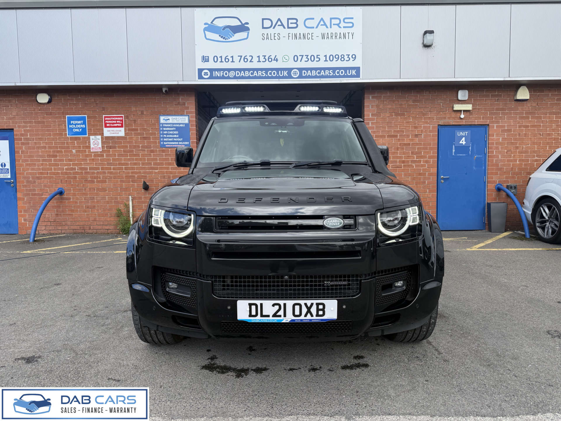 Land Rover DEFENDER 3.0 Defender X-Dynamic HSE D MHEV Auto 4WD 5dr #11