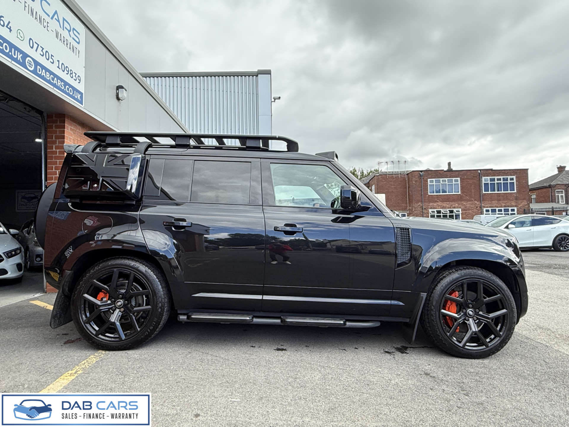 Land Rover DEFENDER 3.0 Defender X-Dynamic HSE D MHEV Auto 4WD 5dr #18