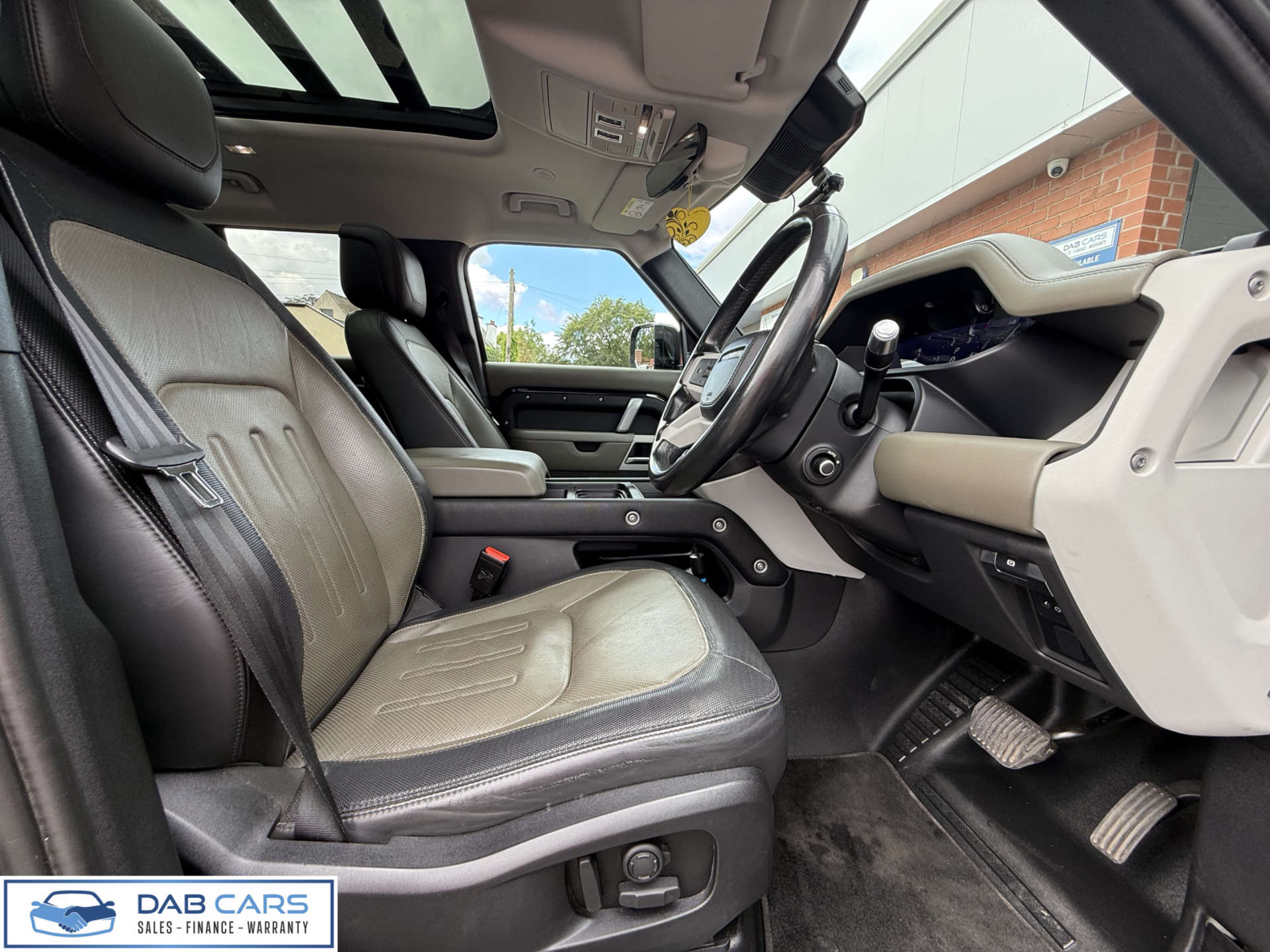 Land Rover DEFENDER 3.0 Defender X-Dynamic HSE D MHEV Auto 4WD 5dr #23