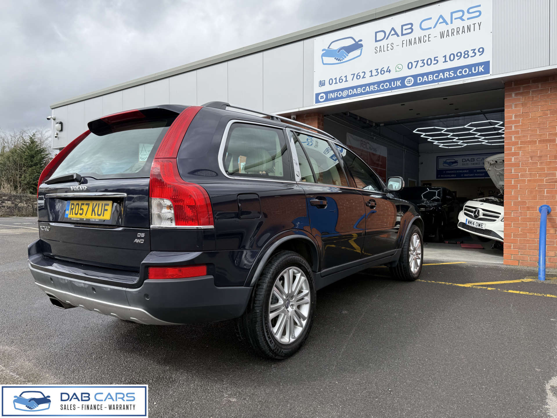 Volvo XC90 2.4 XC90 Executive D5 Auto 4WD 5dr #1