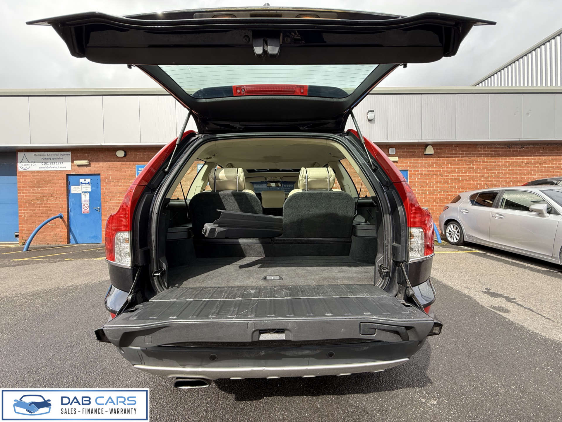 Volvo XC90 2.4 XC90 Executive D5 Auto 4WD 5dr #16