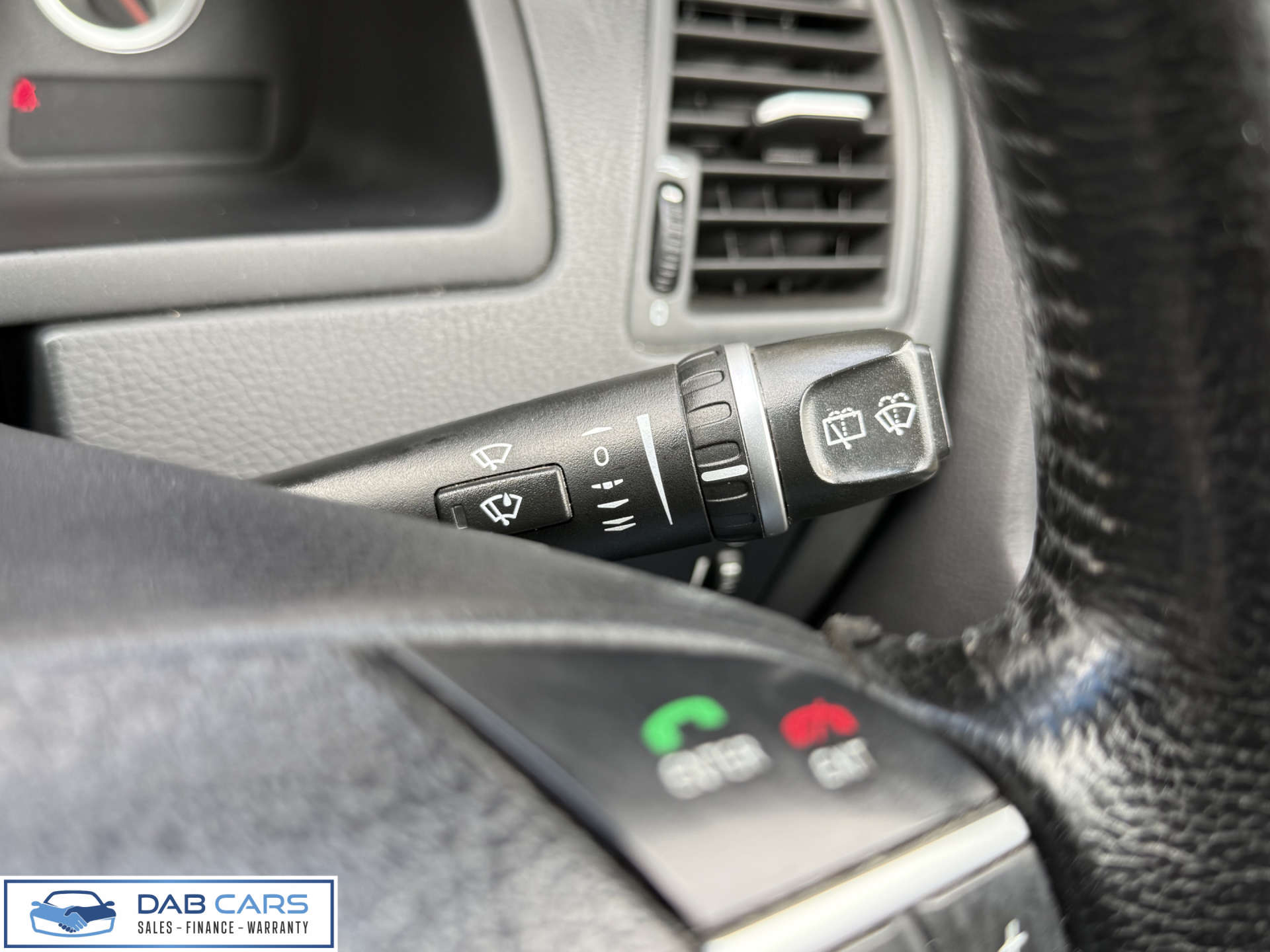 Volvo XC90 2.4 XC90 Executive D5 Auto 4WD 5dr #33