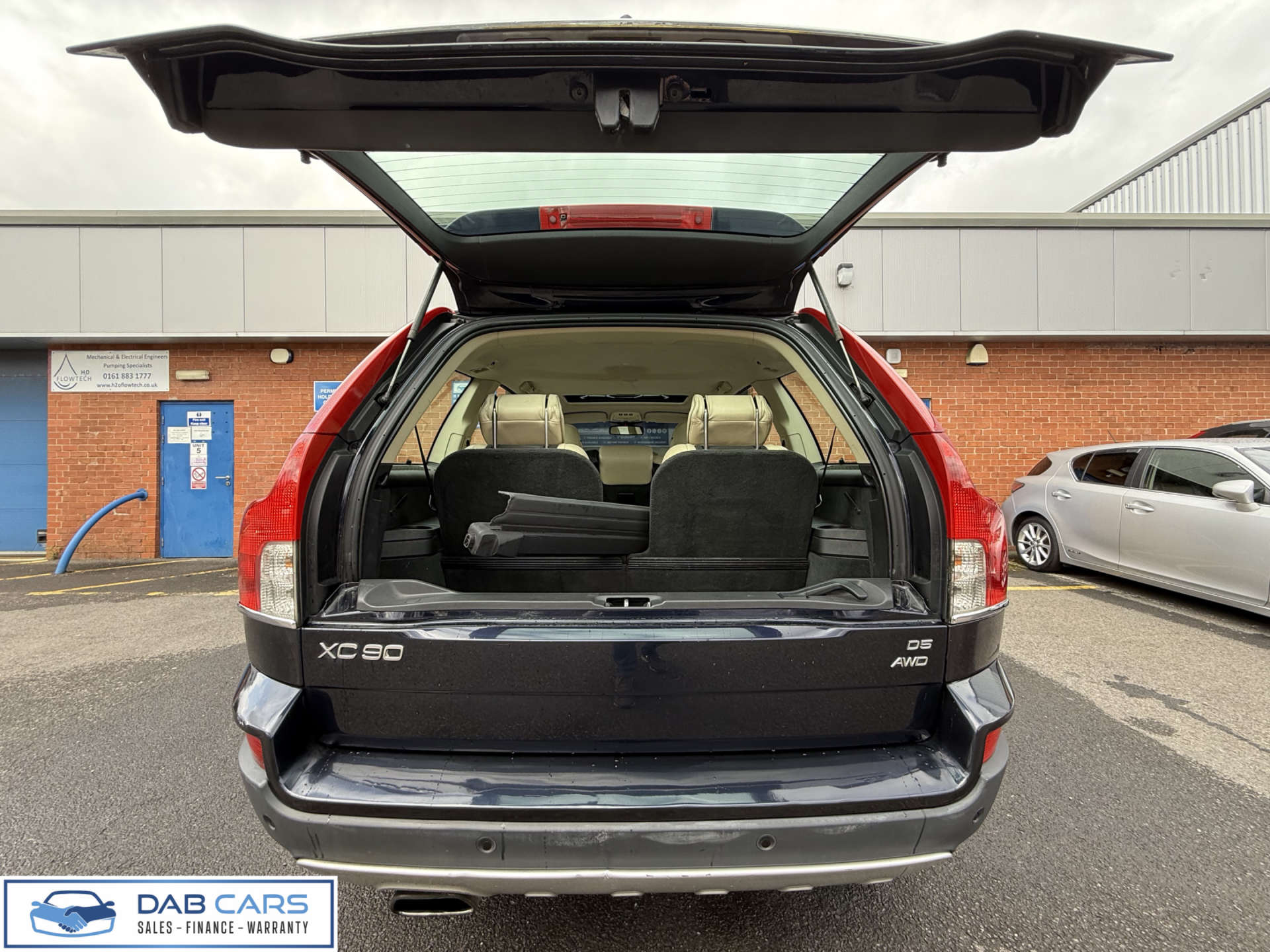 Volvo XC90 2.4 XC90 Executive D5 Auto 4WD 5dr #39