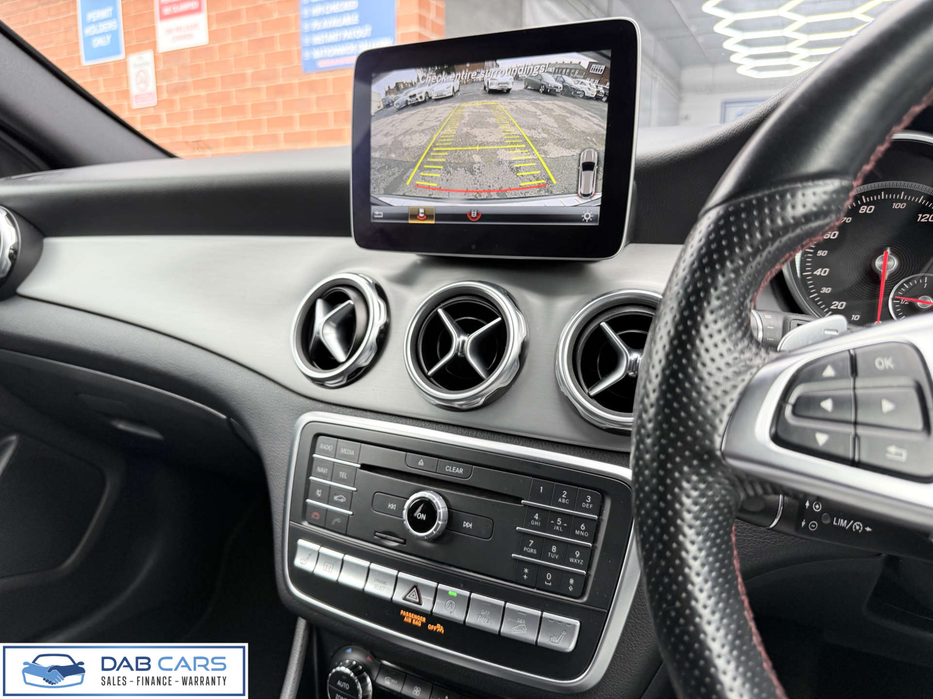 Mercedes-Benz GLA 2.1 GLA 220 AMG Line Premium D 4Matic Auto 4WD 5dr #5