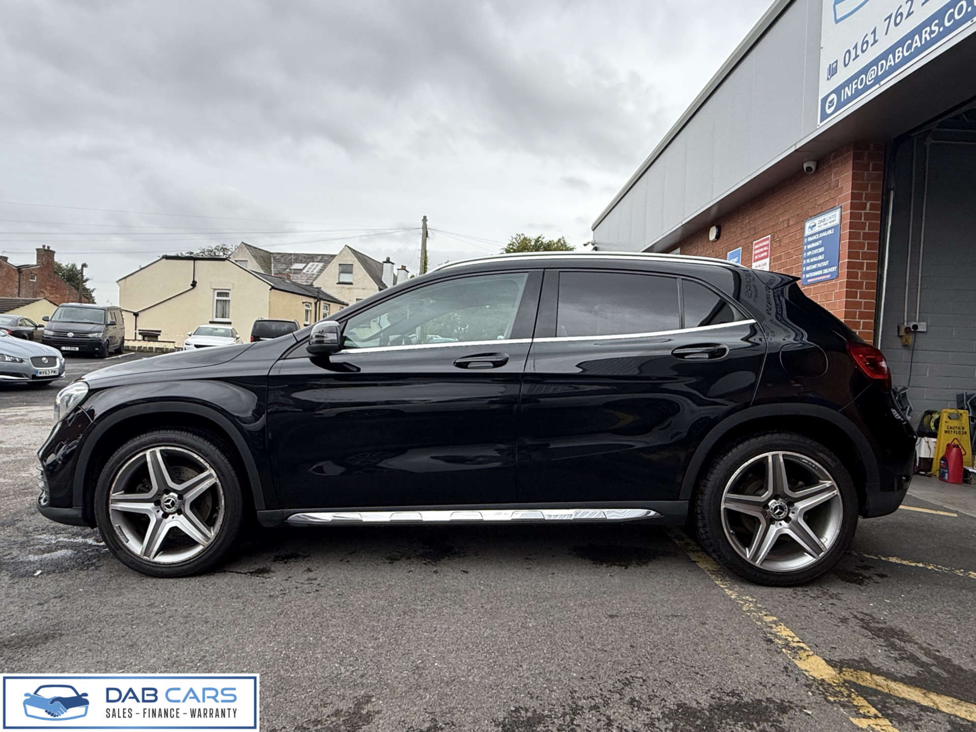 Mercedes-Benz GLA 2.1 GLA 220 AMG Line Premium D 4Matic Auto 4WD 5dr #12