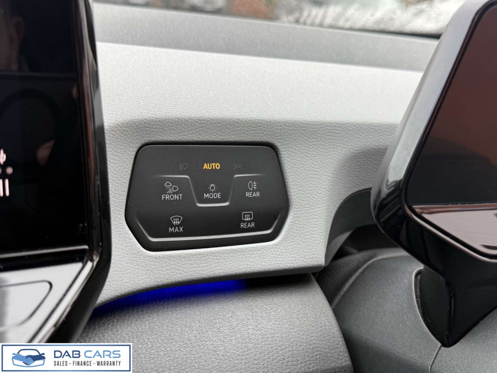 Volkswagen ID.3 Pro Performance 58kWh 1ST Edition Auto 5dr #8