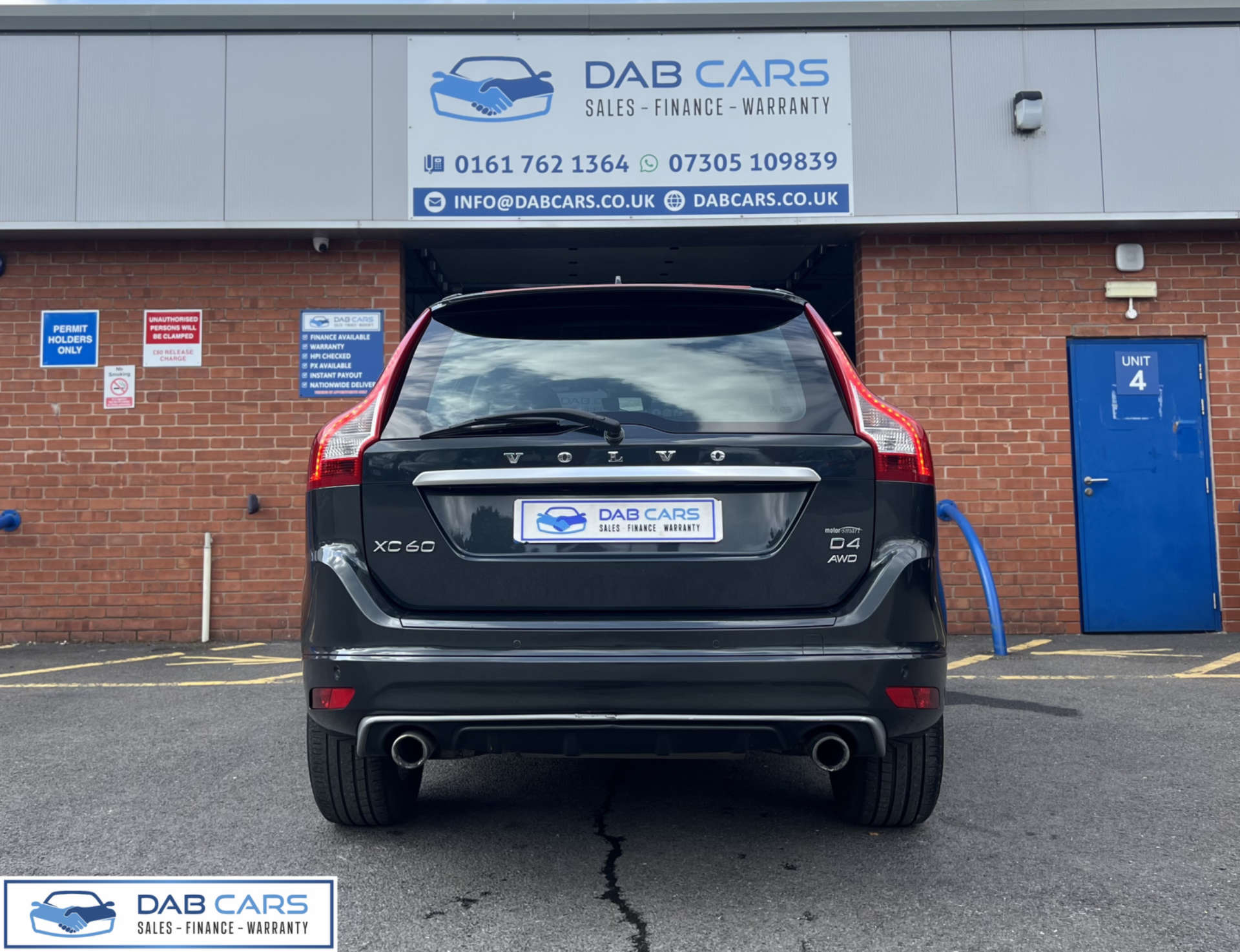 Volvo XC60 2.4 XC60 R-Design Luxury Nav D4 AWD Auto 4WD 5dr #6