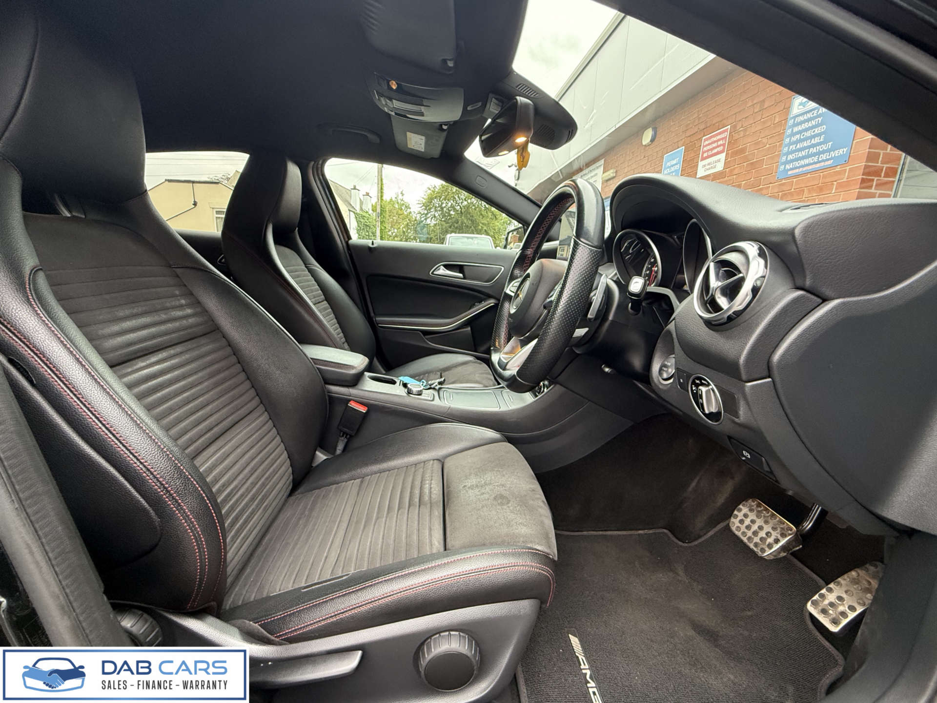 Mercedes-Benz GLA 2.1 GLA 220 AMG Line Premium D 4Matic Auto 4WD 5dr #24