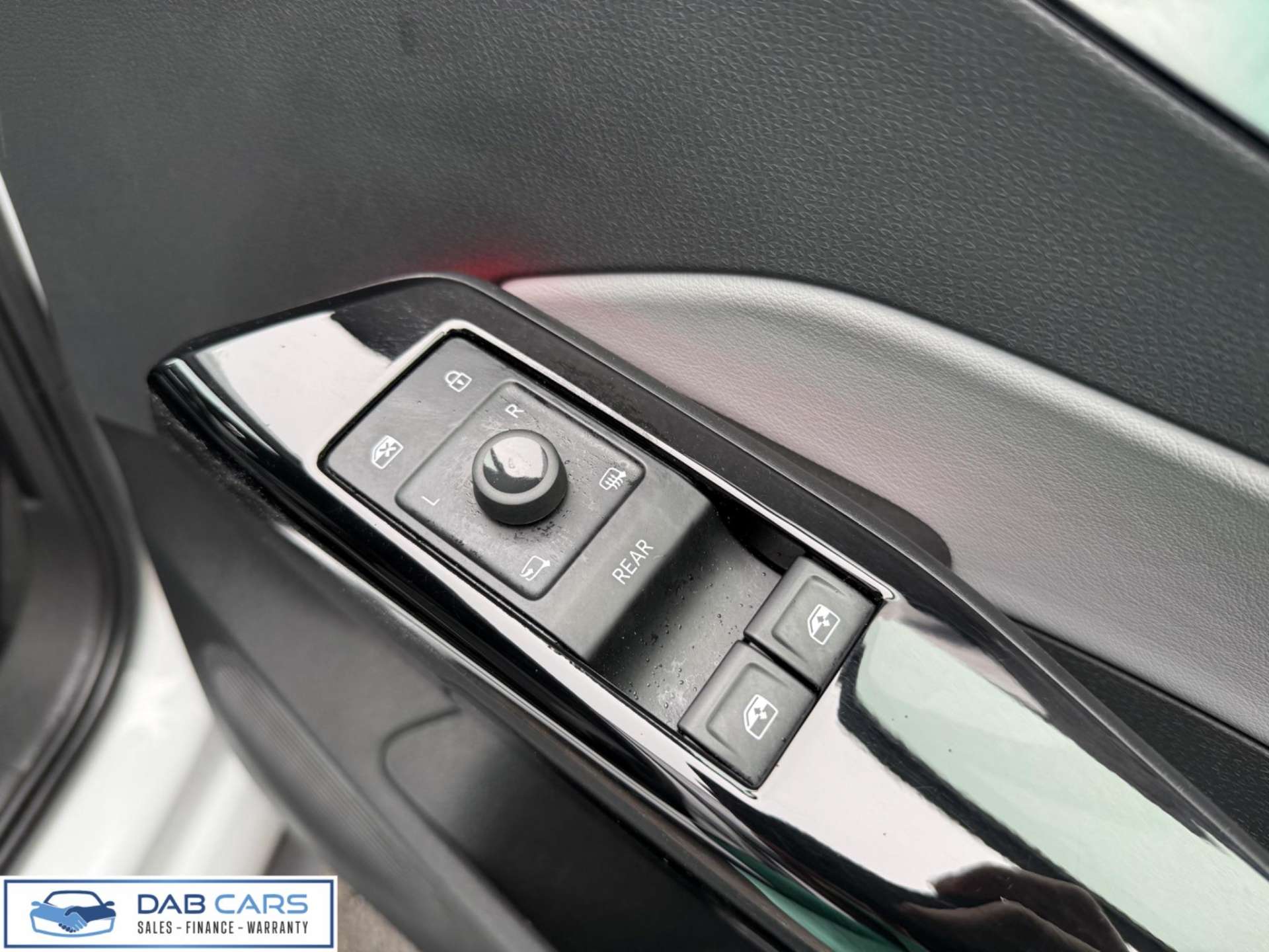 Volkswagen ID.3 Pro Performance 58kWh 1ST Edition Auto 5dr #13