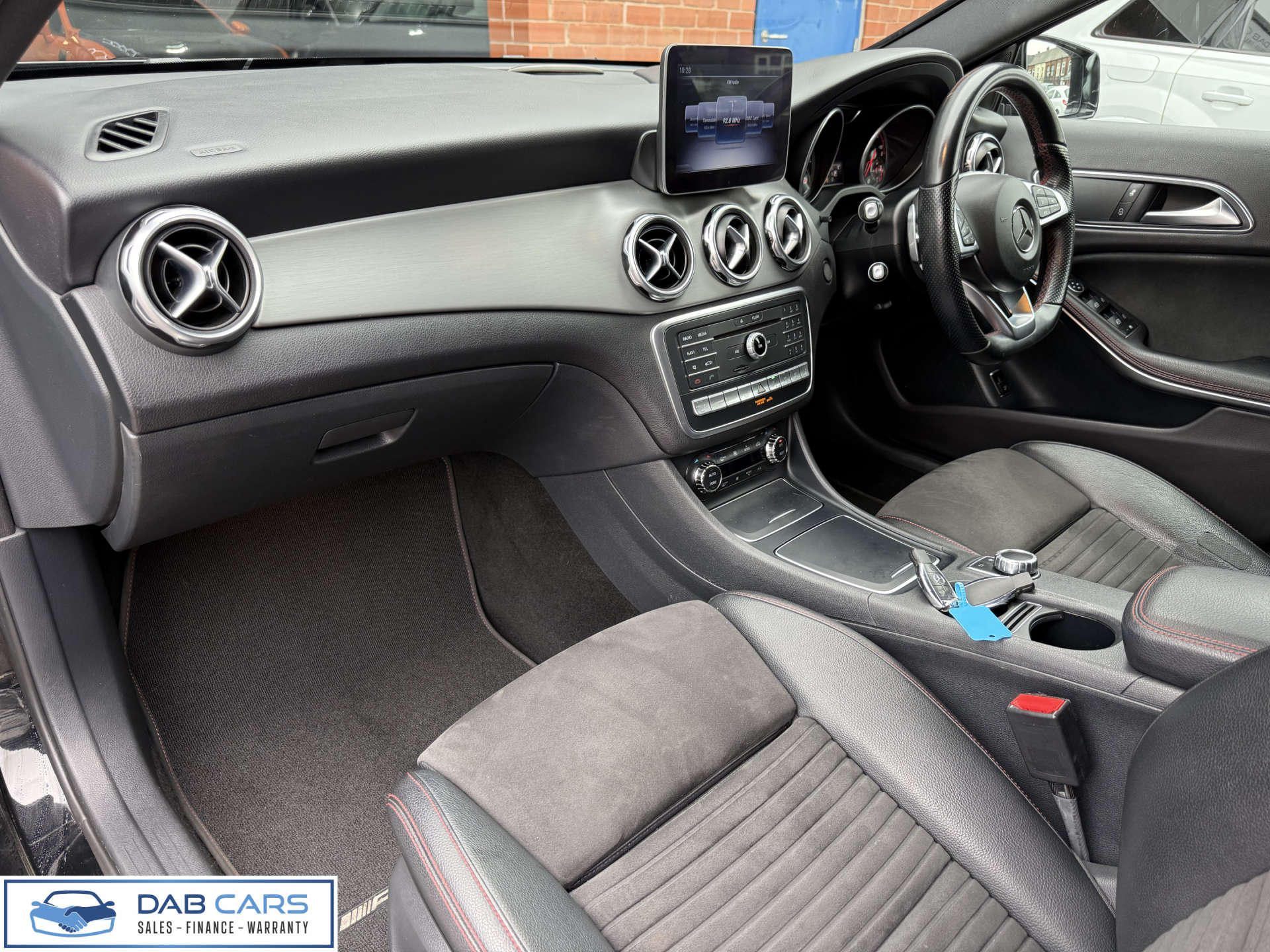 Mercedes-Benz GLA 2.1 GLA 220 AMG Line Premium D 4Matic Auto 4WD 5dr #27