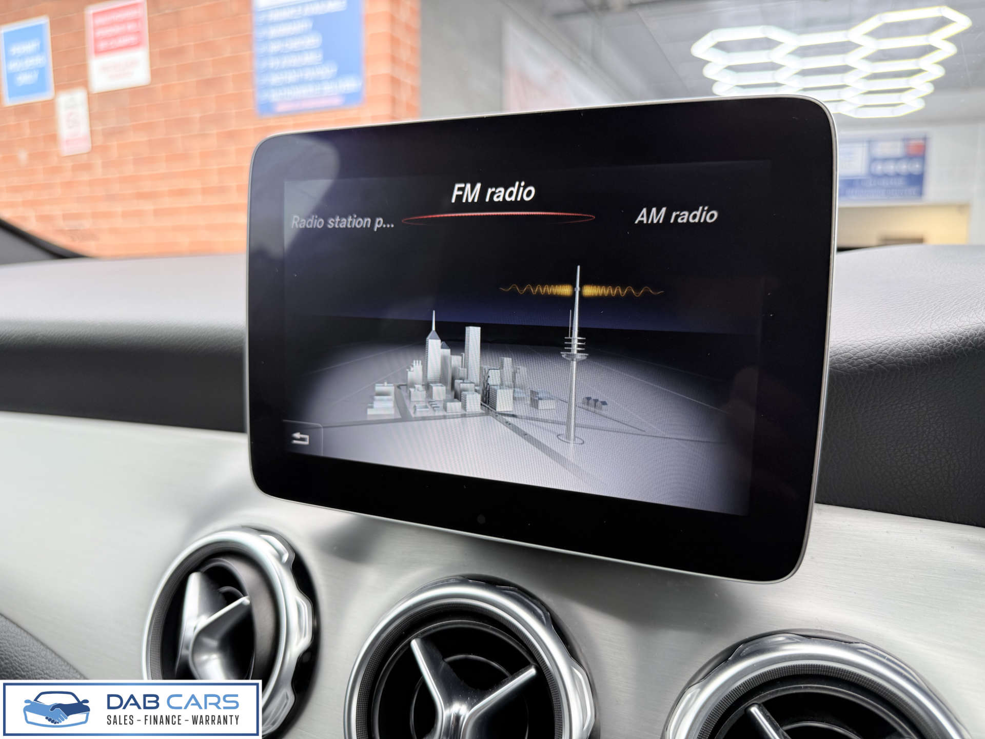 Mercedes-Benz GLA 2.1 GLA 220 AMG Line Premium D 4Matic Auto 4WD 5dr #43