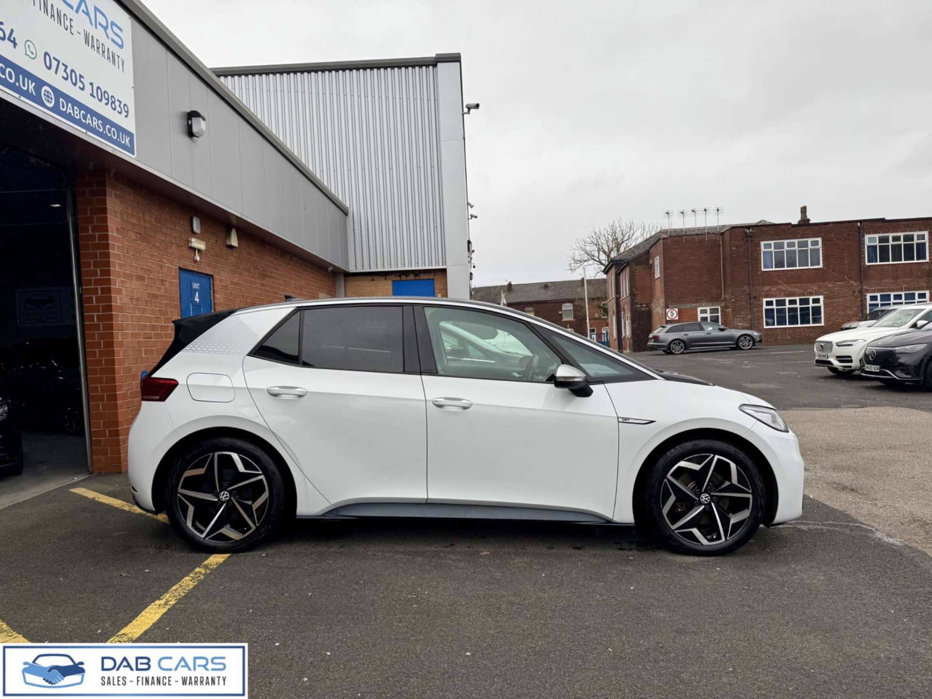 Volkswagen ID.3 Pro Performance 58kWh 1ST Edition Auto 5dr #33