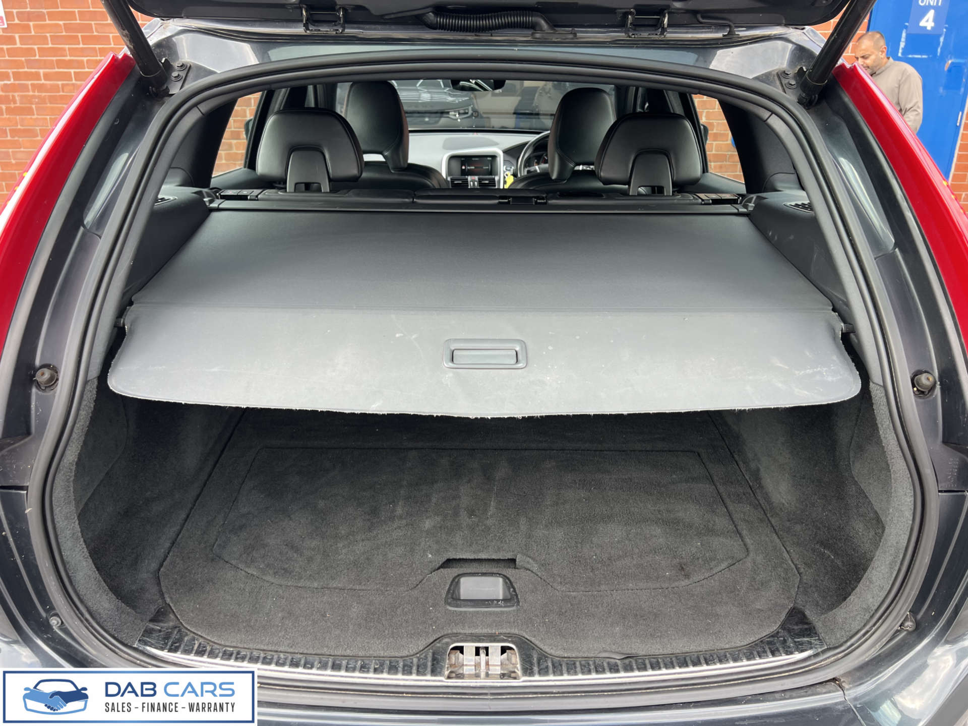 Volvo XC60 2.4 XC60 R-Design Luxury Nav D4 AWD Auto 4WD 5dr #68
