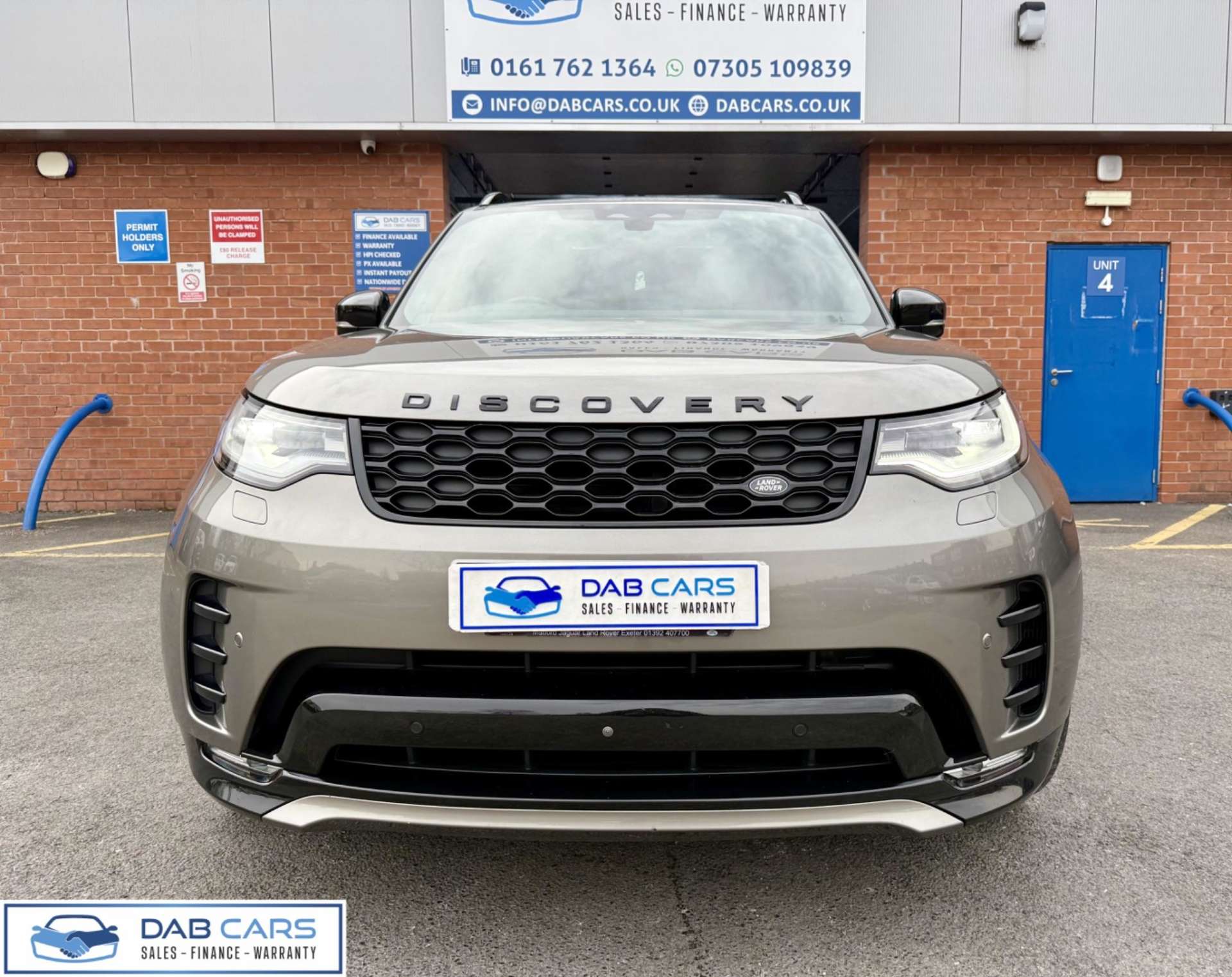 Land Rover Discovery 3.0 D300 MHEV R-Dynamic HSE Auto 4WD Euro 6 (s/s) 5dr #43