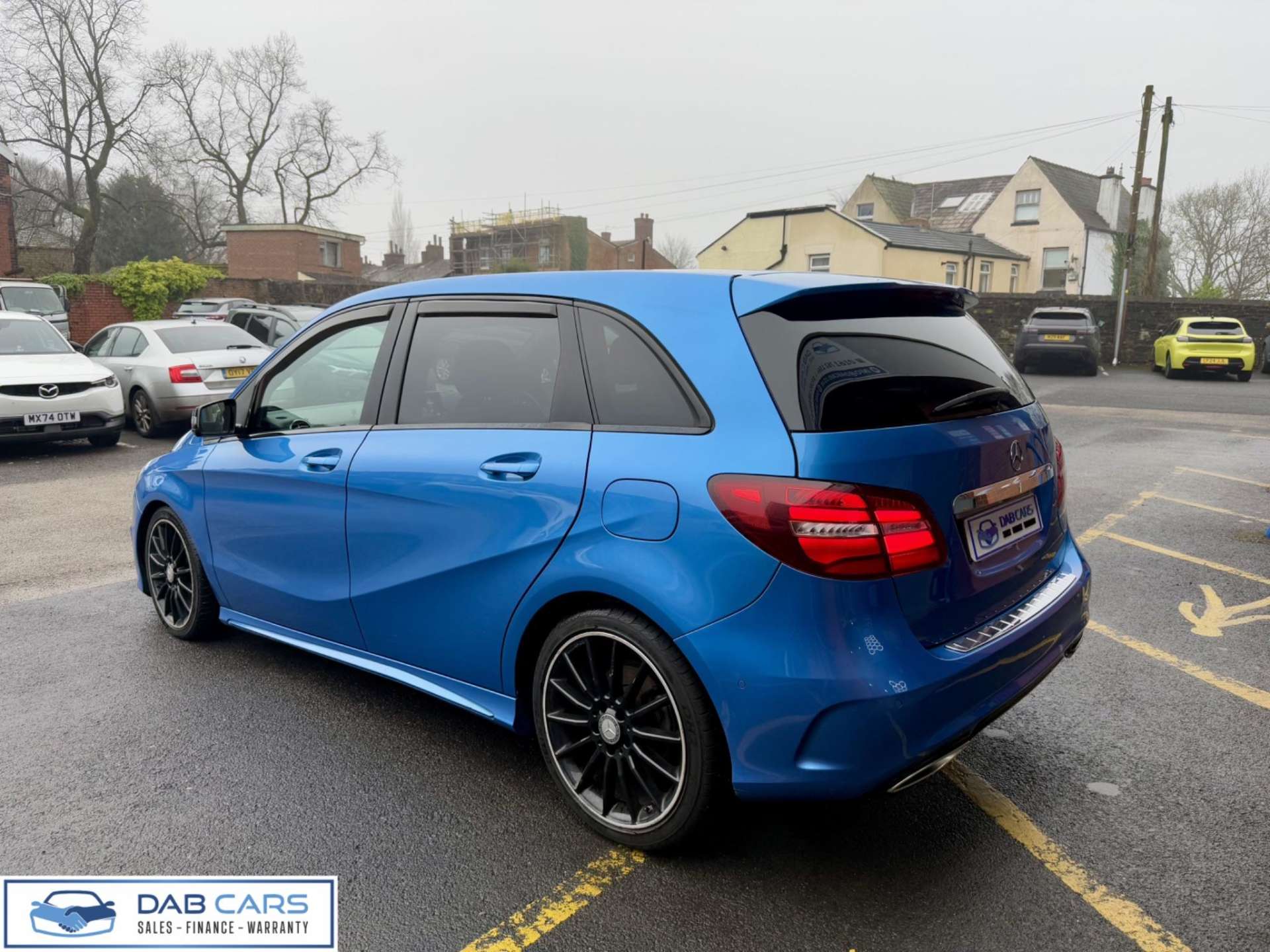 Mercedes-Benz B Class 1.5 B180d AMG Line (Premium) 7G-DCT Euro 6 (s/s) 5dr #25
