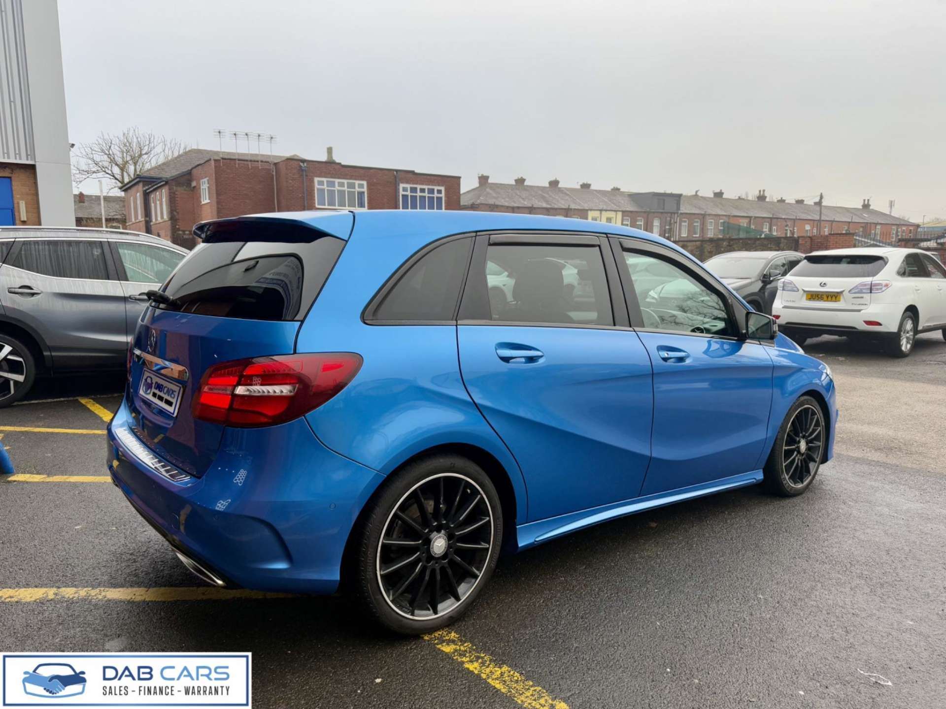 Mercedes-Benz B Class 1.5 B180d AMG Line (Premium) 7G-DCT Euro 6 (s/s) 5dr #28