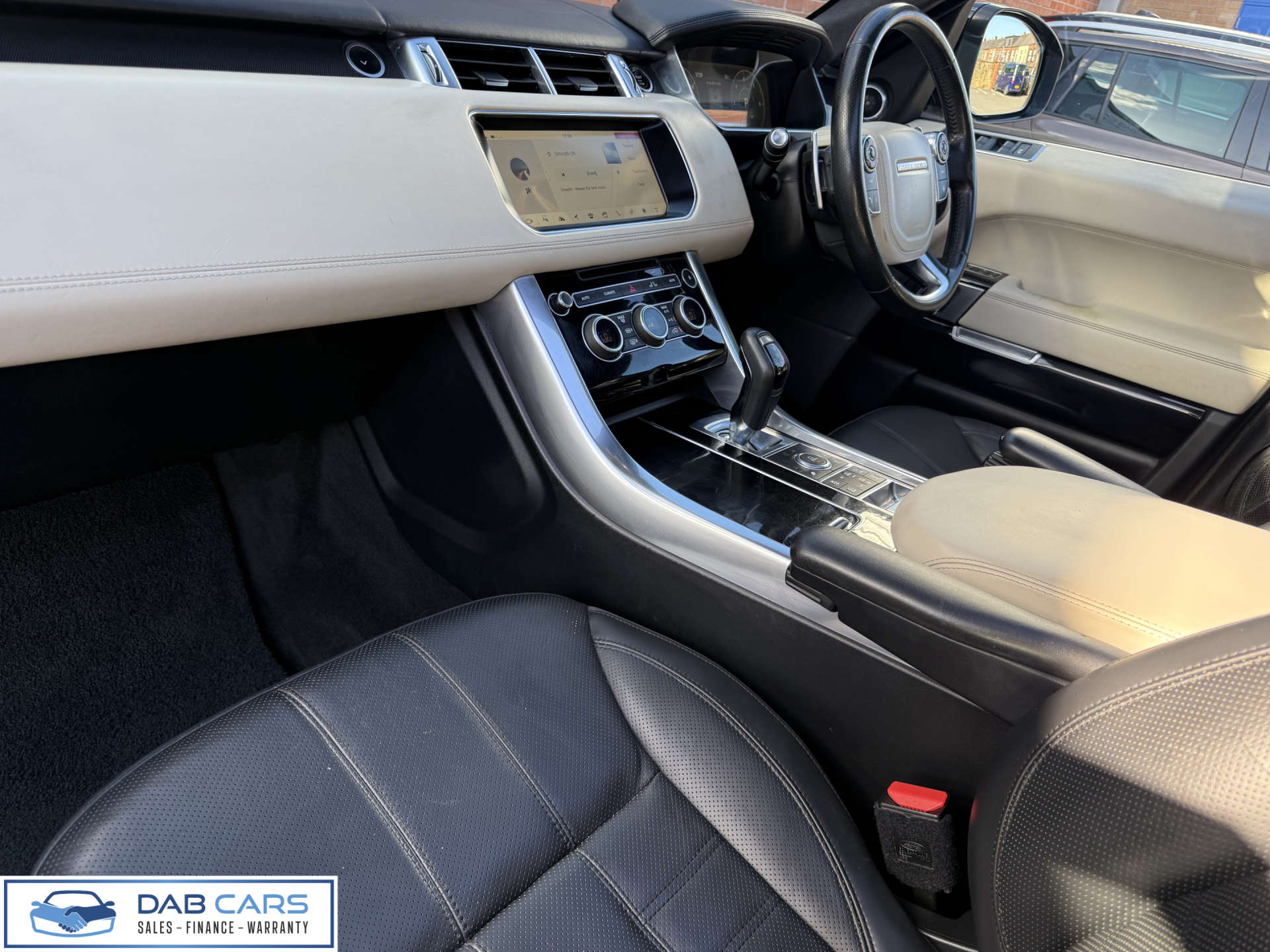 Land Rover RANGE ROVER SPORT 4.4 Range Rover Sport Autobiography Dynamic SDV8 Auto 4WD 5dr #36
