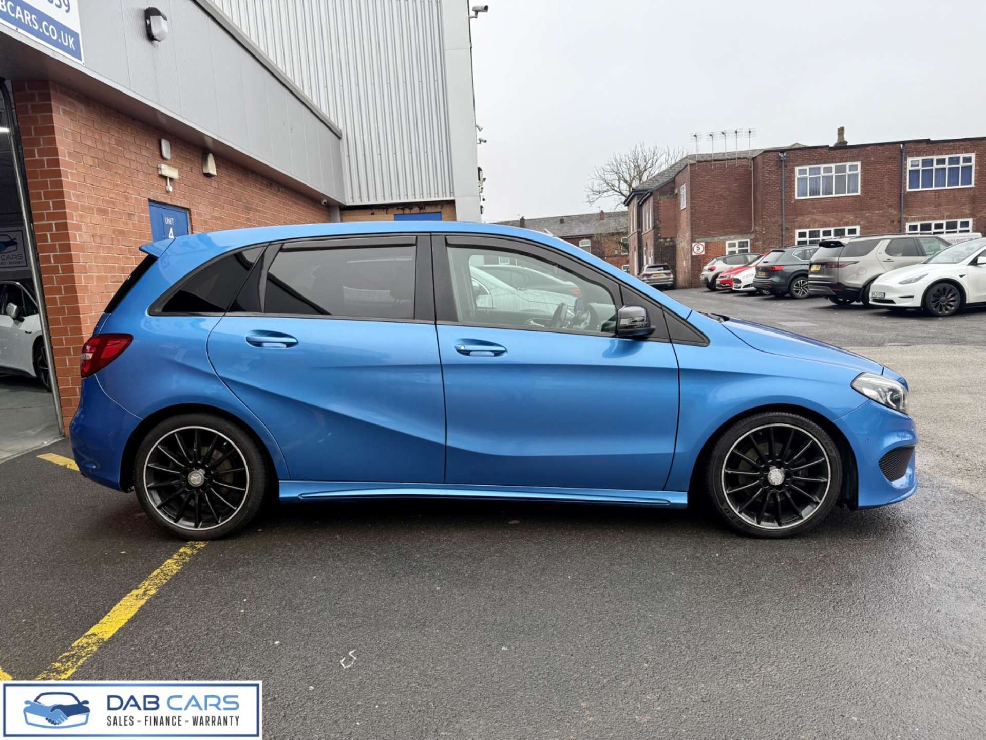 Mercedes-Benz B Class 1.5 B180d AMG Line (Premium) 7G-DCT Euro 6 (s/s) 5dr #29