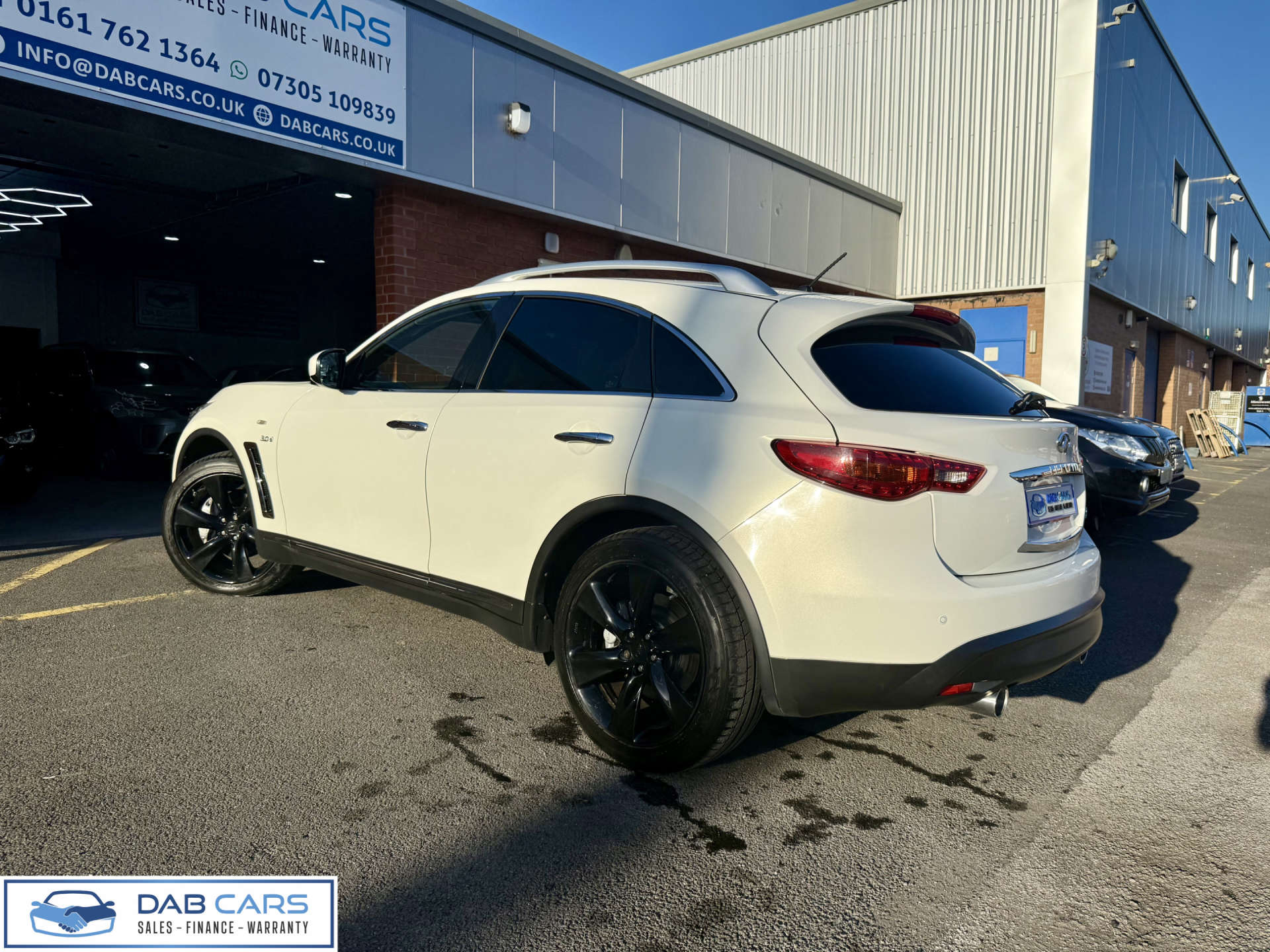 INFINITI QX70 3.0 QX70 S Premium D Auto 4WD 5dr #61