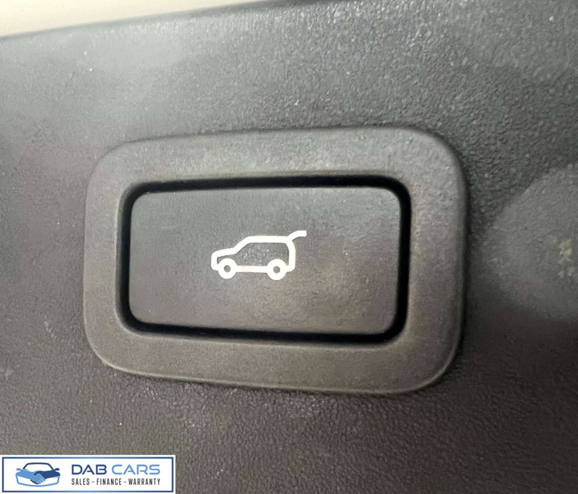 Land Rover Discovery Sport 2.0 TD4 HSE Dynamic Lux Auto 4WD Euro 6 (s/s) 5dr #17