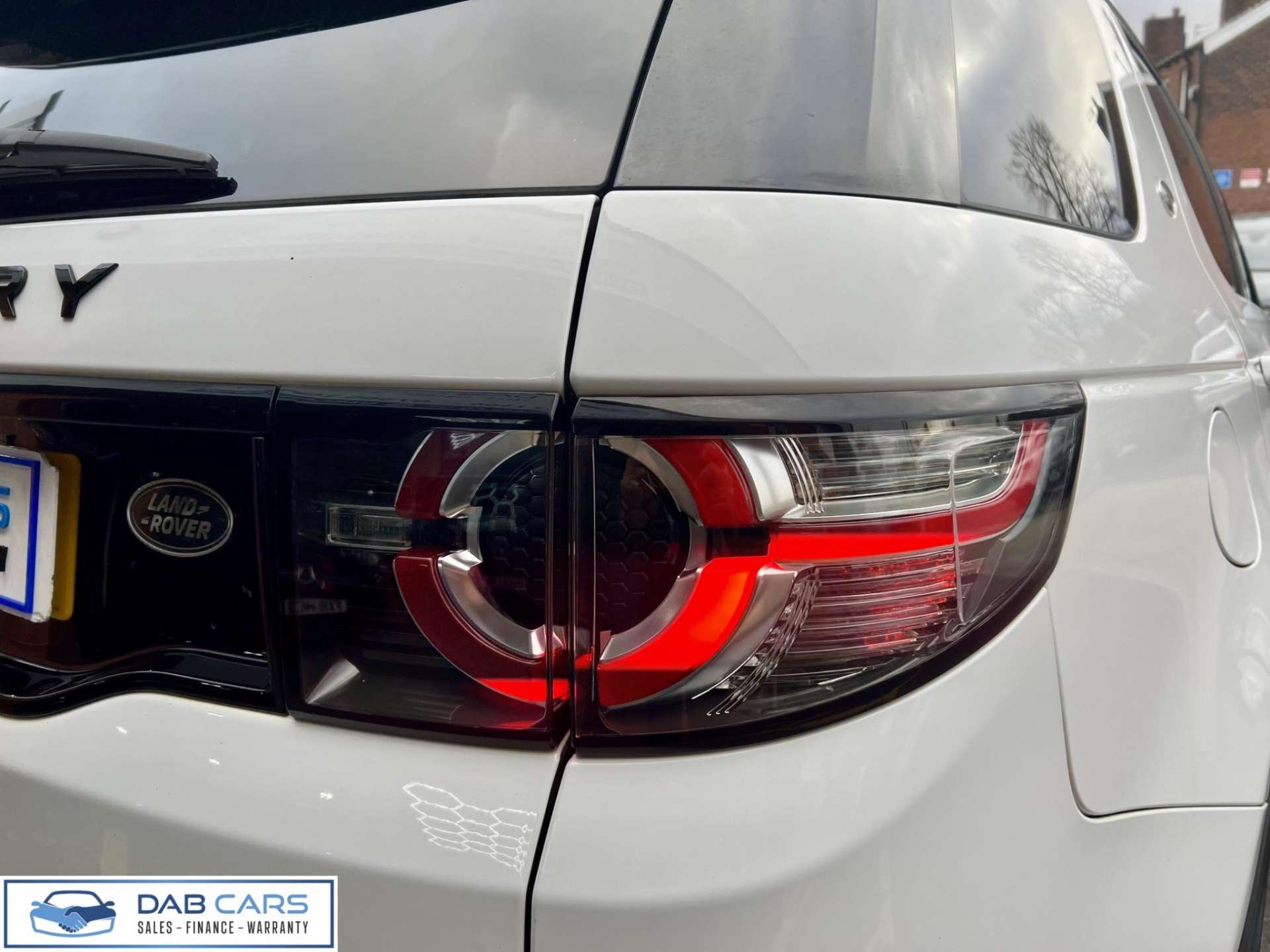 Land Rover Discovery Sport 2.0 TD4 HSE Dynamic Lux Auto 4WD Euro 6 (s/s) 5dr #39