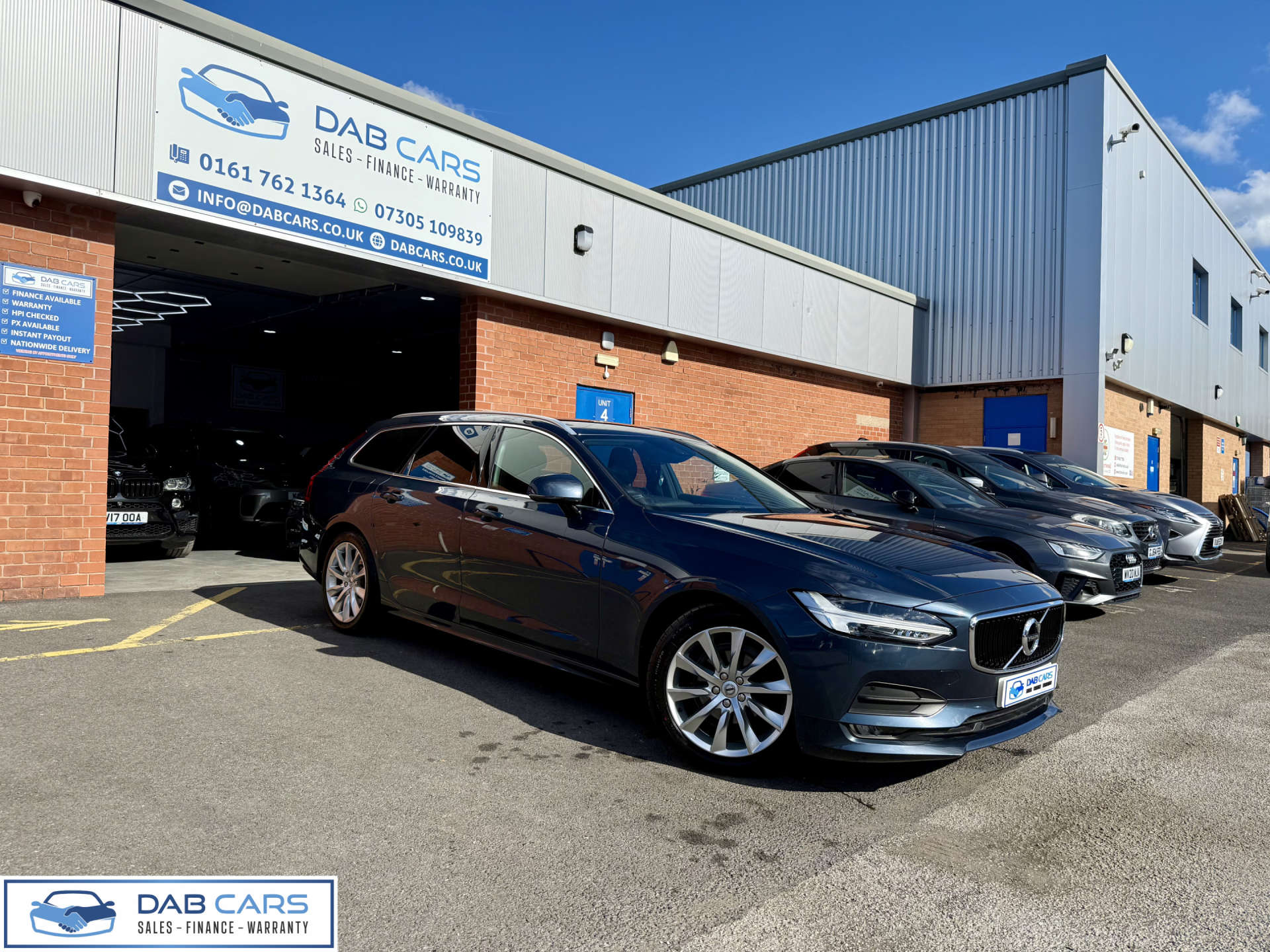 Volvo V90 2.0 V90 Momentum+ D4 Auto 5dr #71