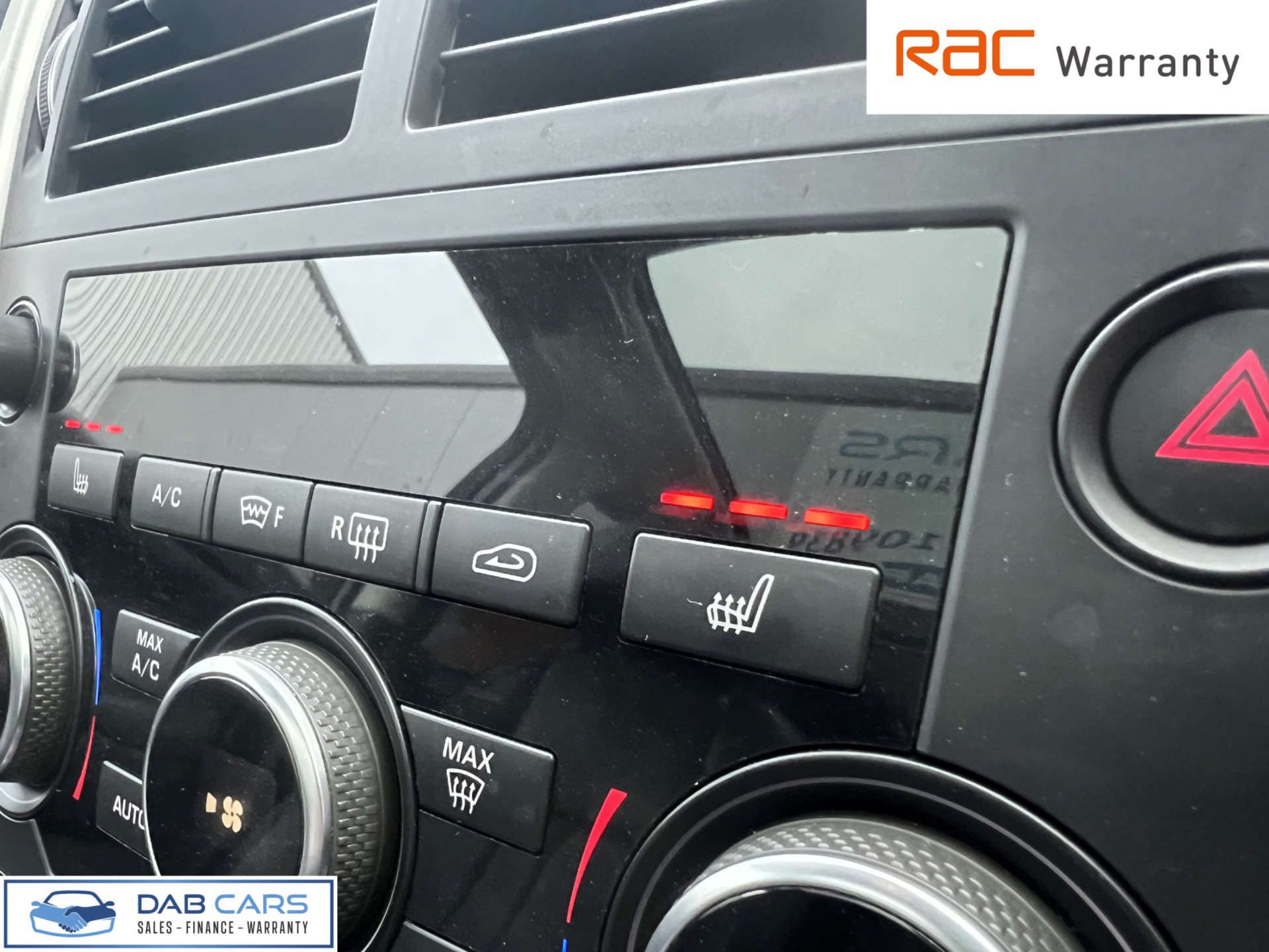 Land Rover Discovery Sport 2.0 Discovery Sport Black HSE TD4 Auto 4WD 5dr #8