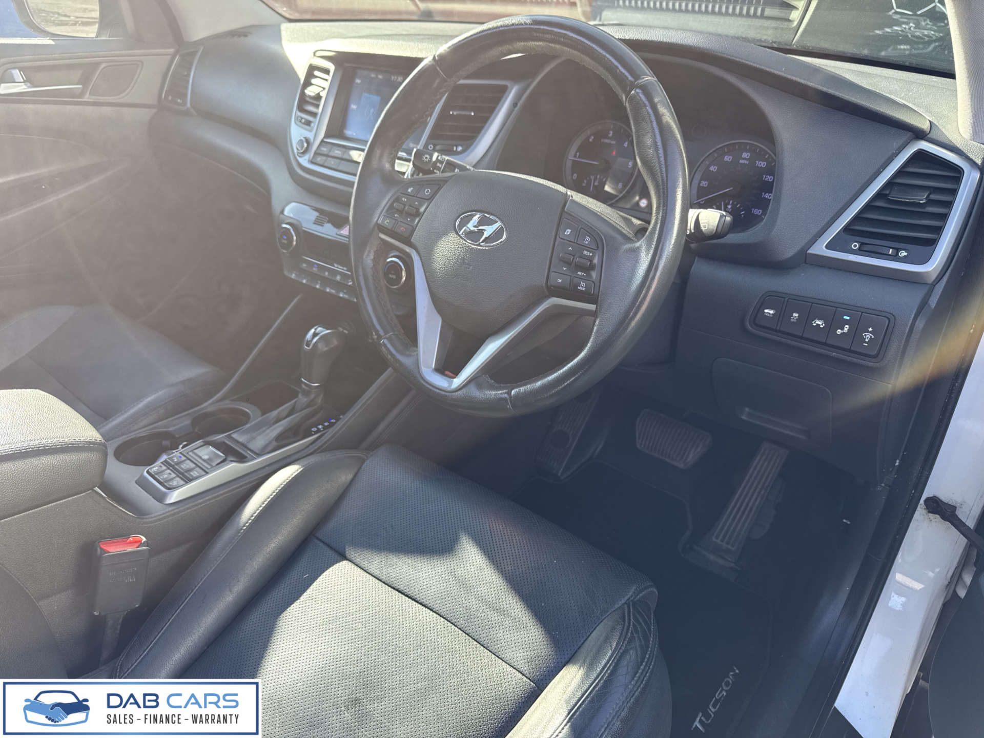 Hyundai TUCSON 1.7 Tucson Premium SE Blue Drive 2WD CRDi Semi-Auto 5dr #3