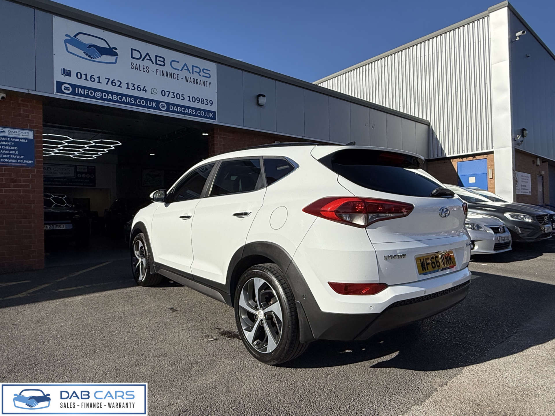 Hyundai TUCSON 1.7 Tucson Premium SE Blue Drive 2WD CRDi Semi-Auto 5dr #12