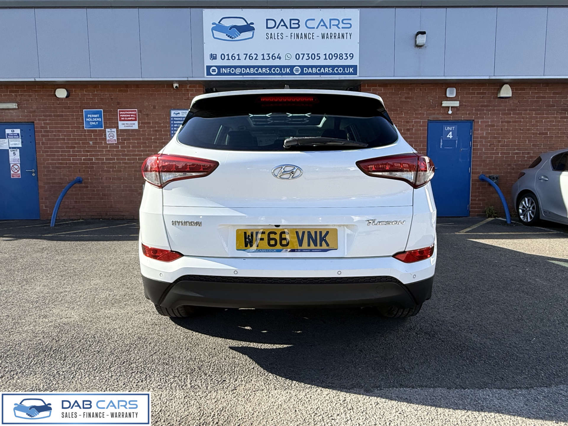 Hyundai TUCSON 1.7 Tucson Premium SE Blue Drive 2WD CRDi Semi-Auto 5dr #13