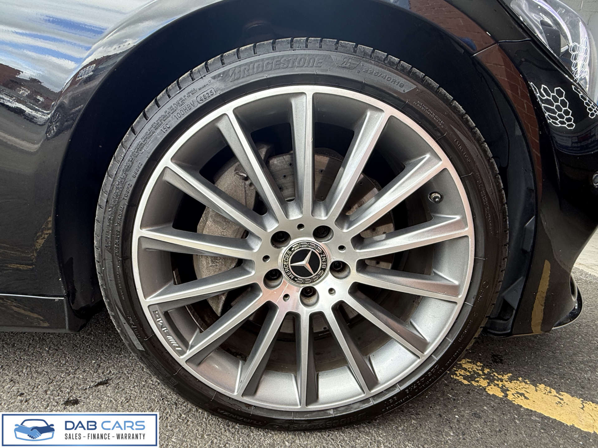 Mercedes-Benz C-CLASS 2.1 C 250 AMG Line Premium+ D Auto 5dr #19