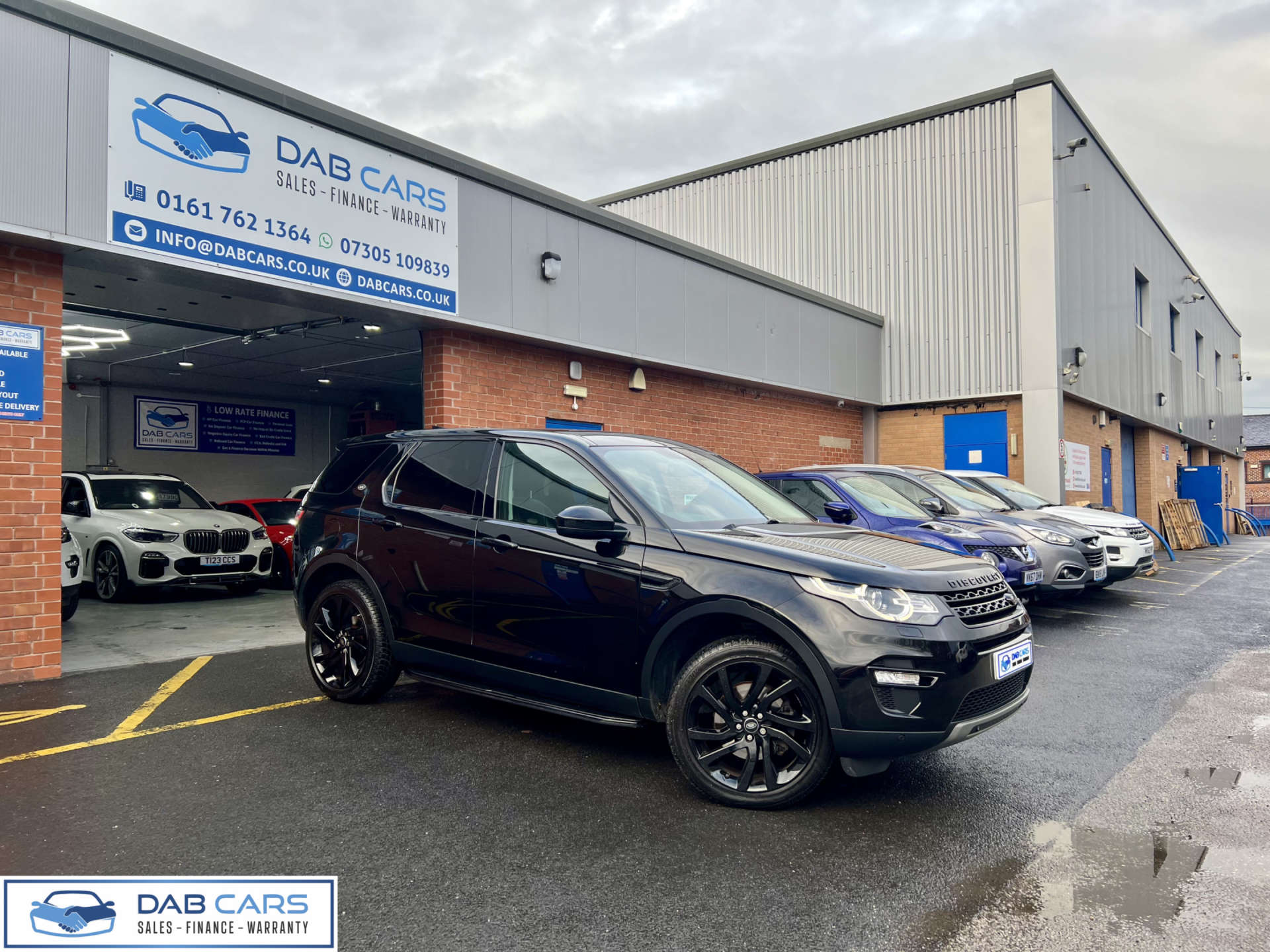 Land Rover Discovery Sport 2.0 Discovery Sport Black HSE TD4 Auto 4WD 5dr #43