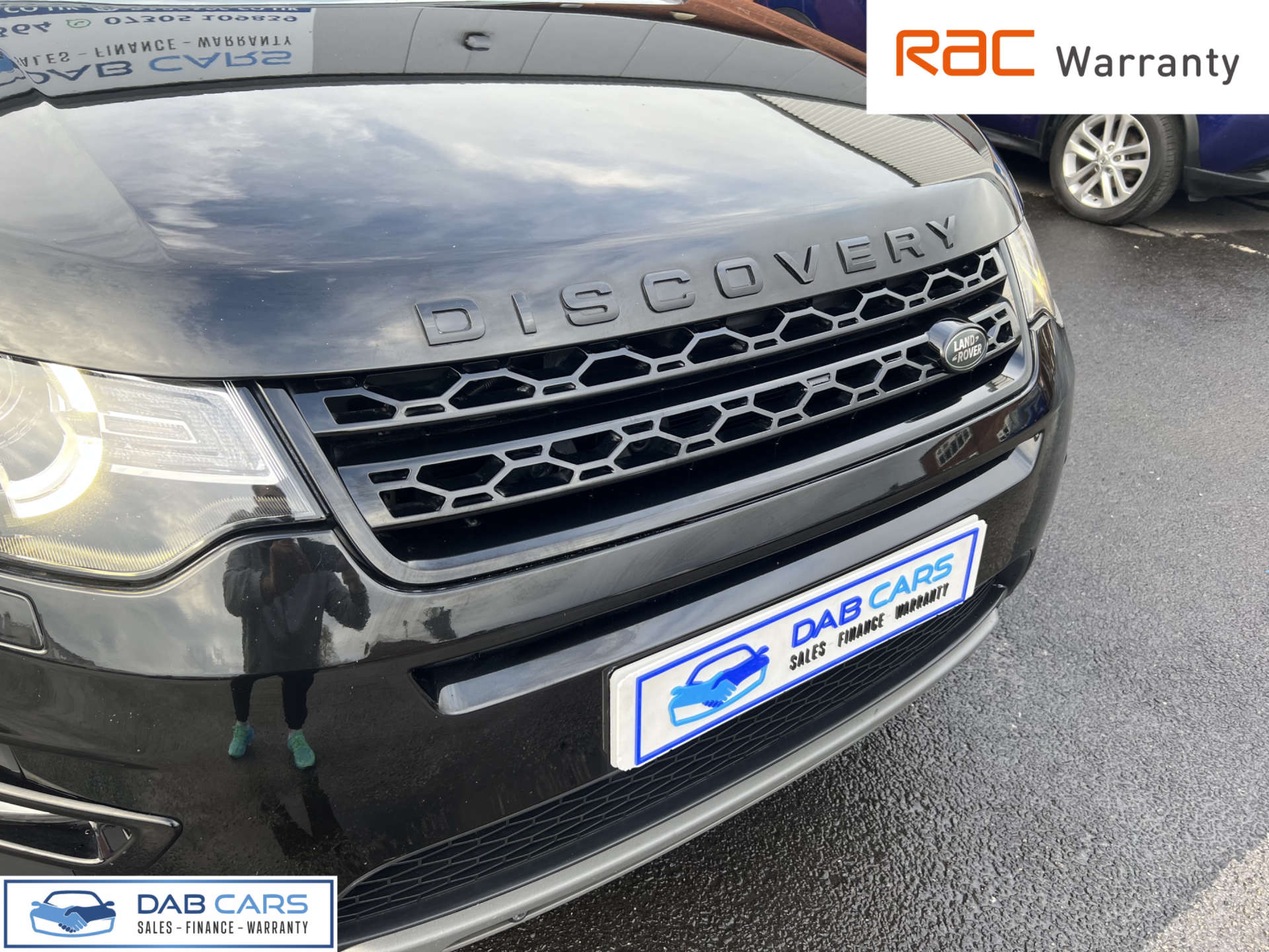 Land Rover Discovery Sport 2.0 Discovery Sport Black HSE TD4 Auto 4WD 5dr #46