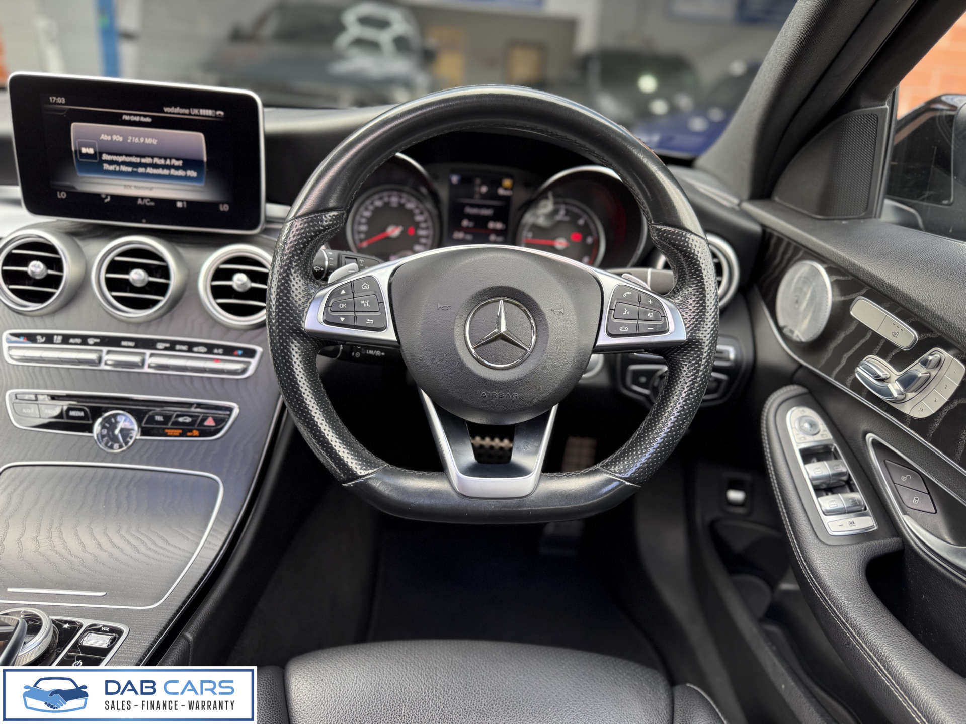 Mercedes-Benz C-CLASS 2.1 C 250 AMG Line Premium+ D Auto 5dr #25