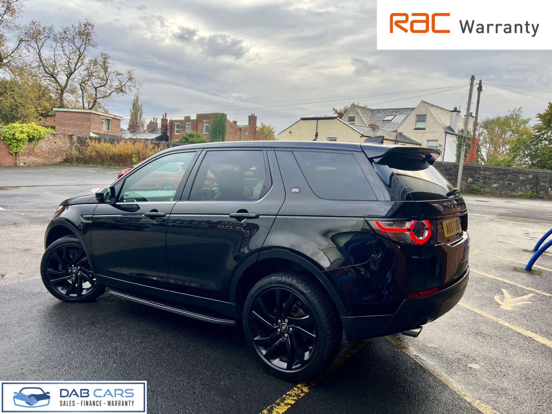 Land Rover Discovery Sport 2.0 Discovery Sport Black HSE TD4 Auto 4WD 5dr #50