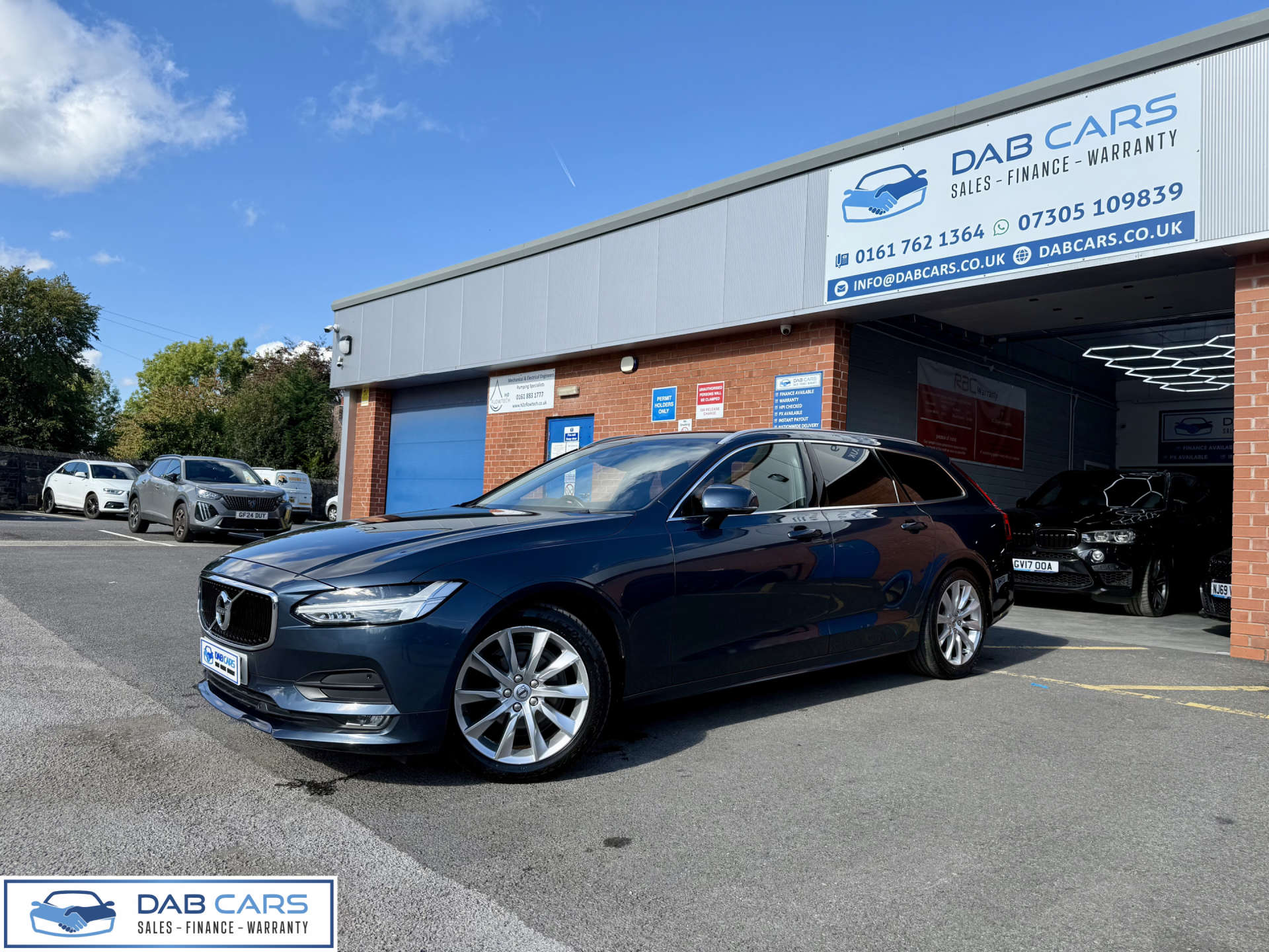 Volvo V90 2.0 V90 Momentum+ D4 Auto 5dr #45