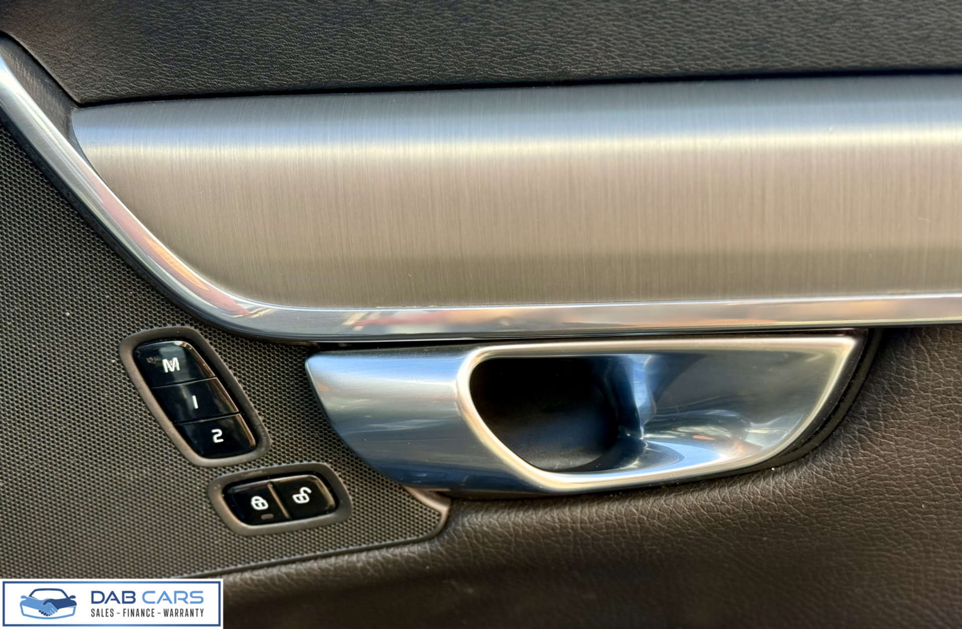 Volvo V90 2.0 V90 Momentum+ D4 Auto 5dr #20