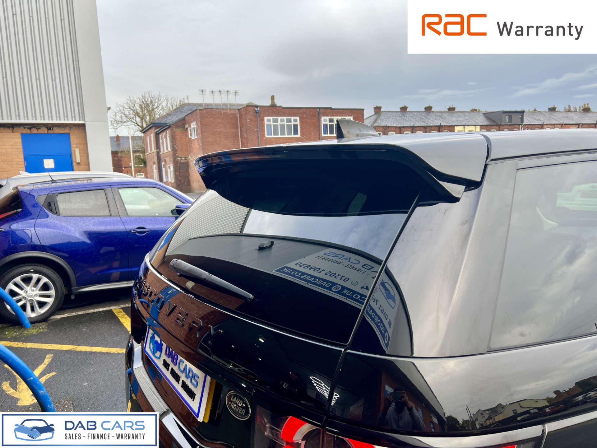 Land Rover Discovery Sport 2.0 Discovery Sport Black HSE TD4 Auto 4WD 5dr #58
