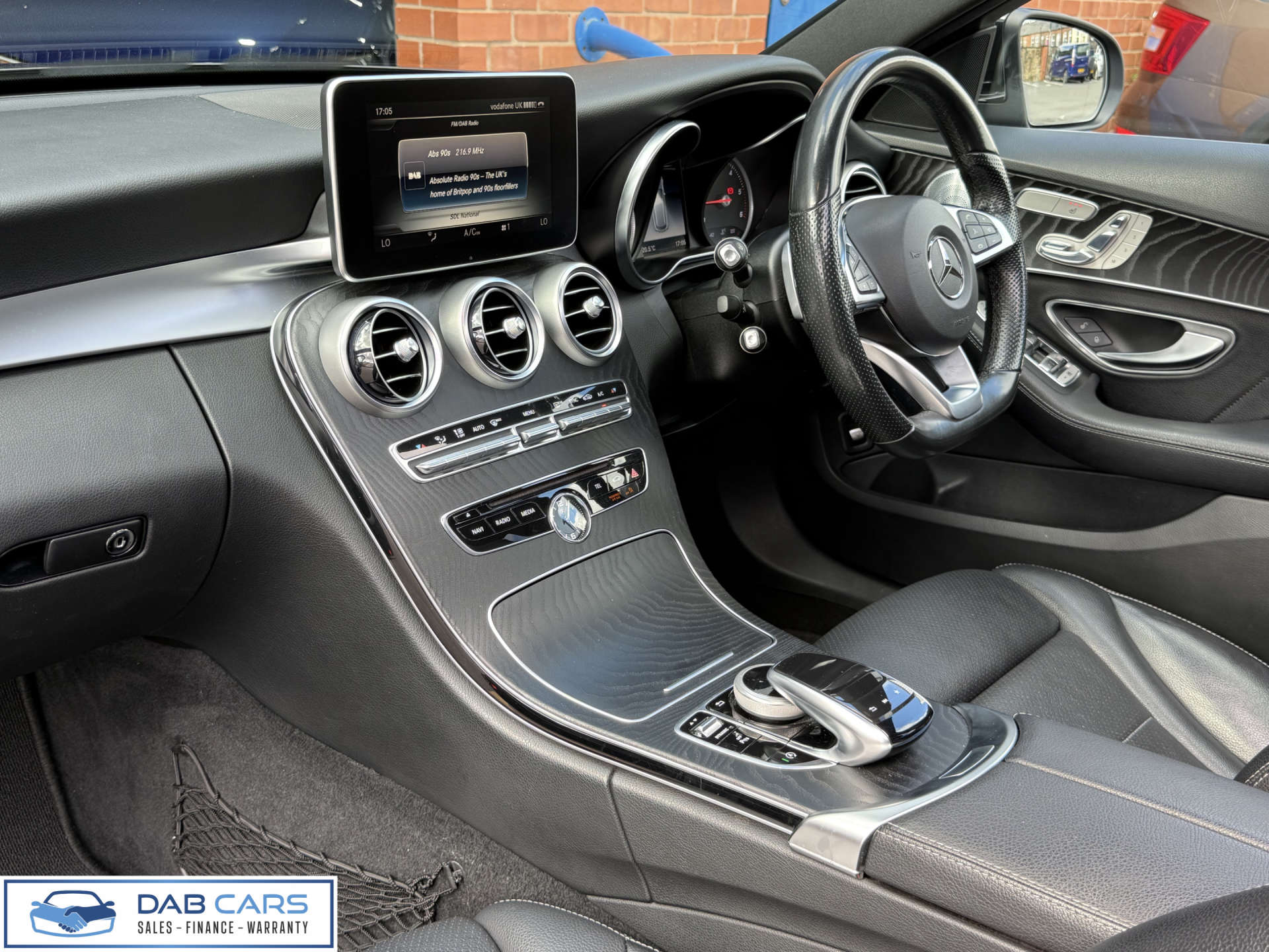 Mercedes-Benz C-CLASS 2.1 C 250 AMG Line Premium+ D Auto 5dr #39