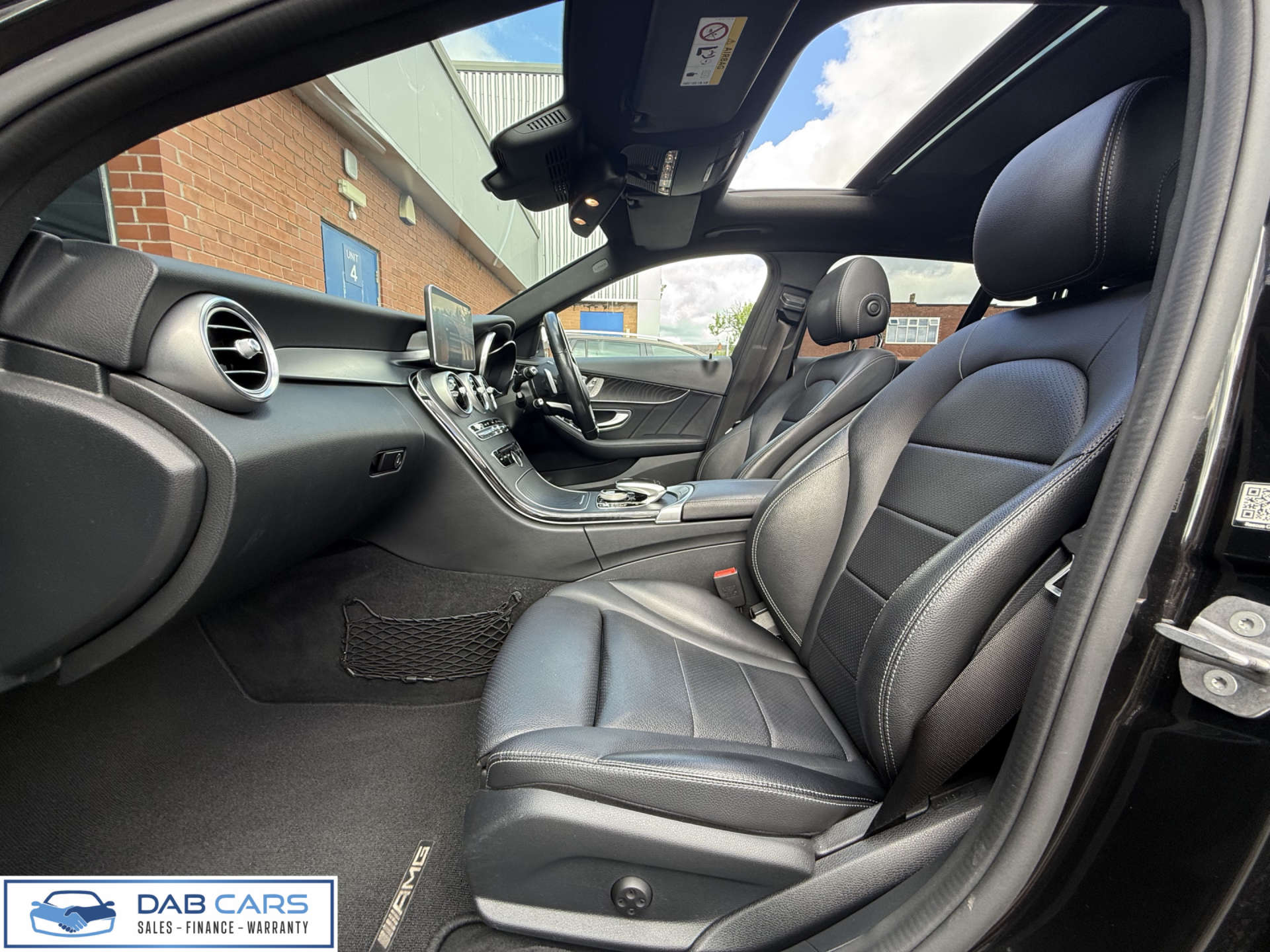 Mercedes-Benz C-CLASS 2.1 C 250 AMG Line Premium+ D Auto 5dr #40
