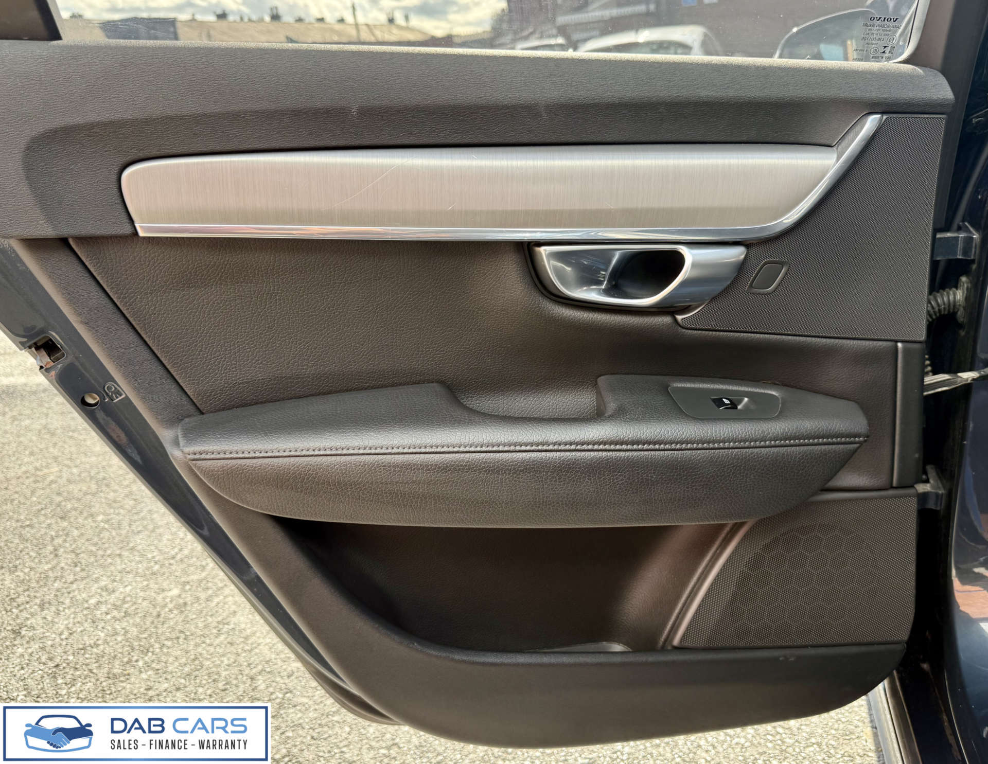 Volvo V90 2.0 V90 Momentum+ D4 Auto 5dr #60