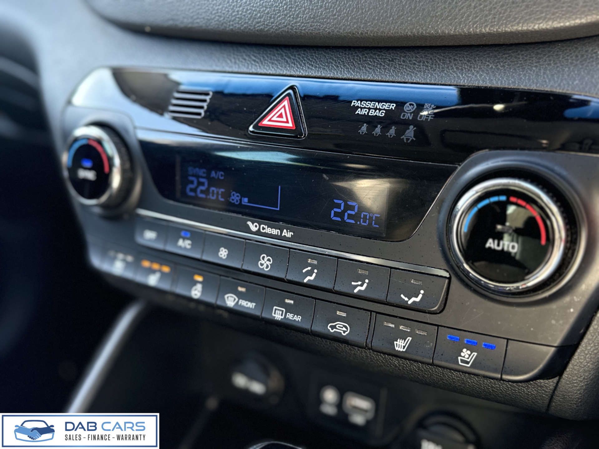 Hyundai TUCSON 1.7 Tucson Premium SE Blue Drive 2WD CRDi Semi-Auto 5dr #56
